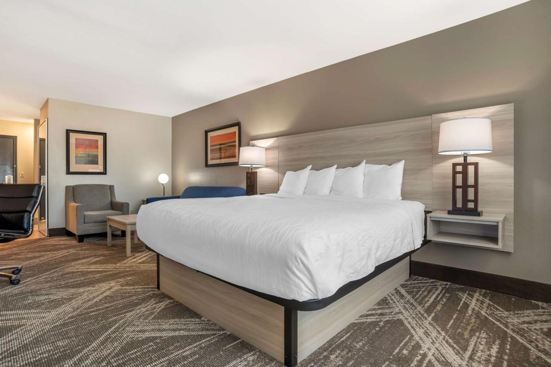 Best Western Plus Jackson Downtown Coliseum photo 6