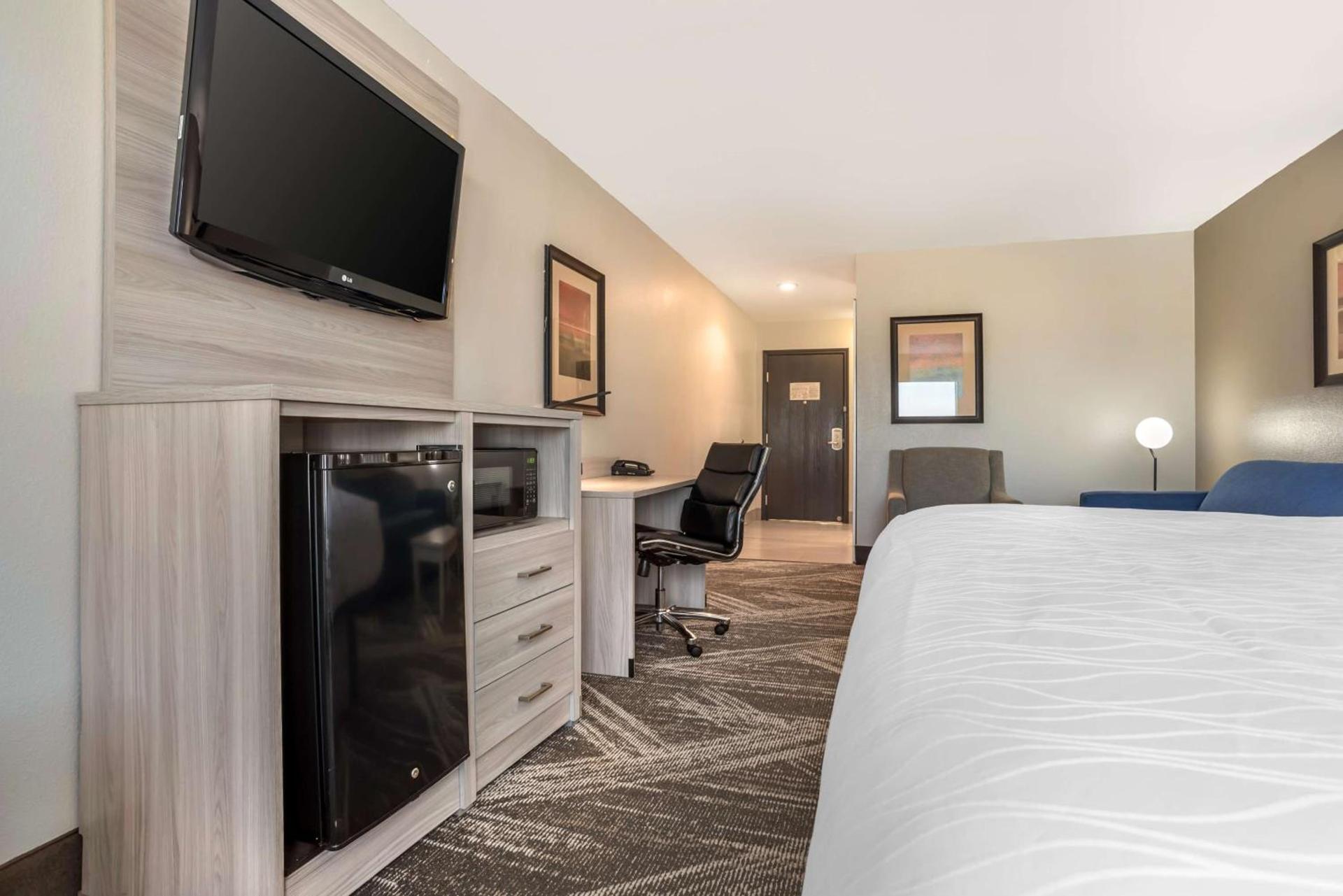 Best Western Plus Jackson Downtown Coliseum photo 18