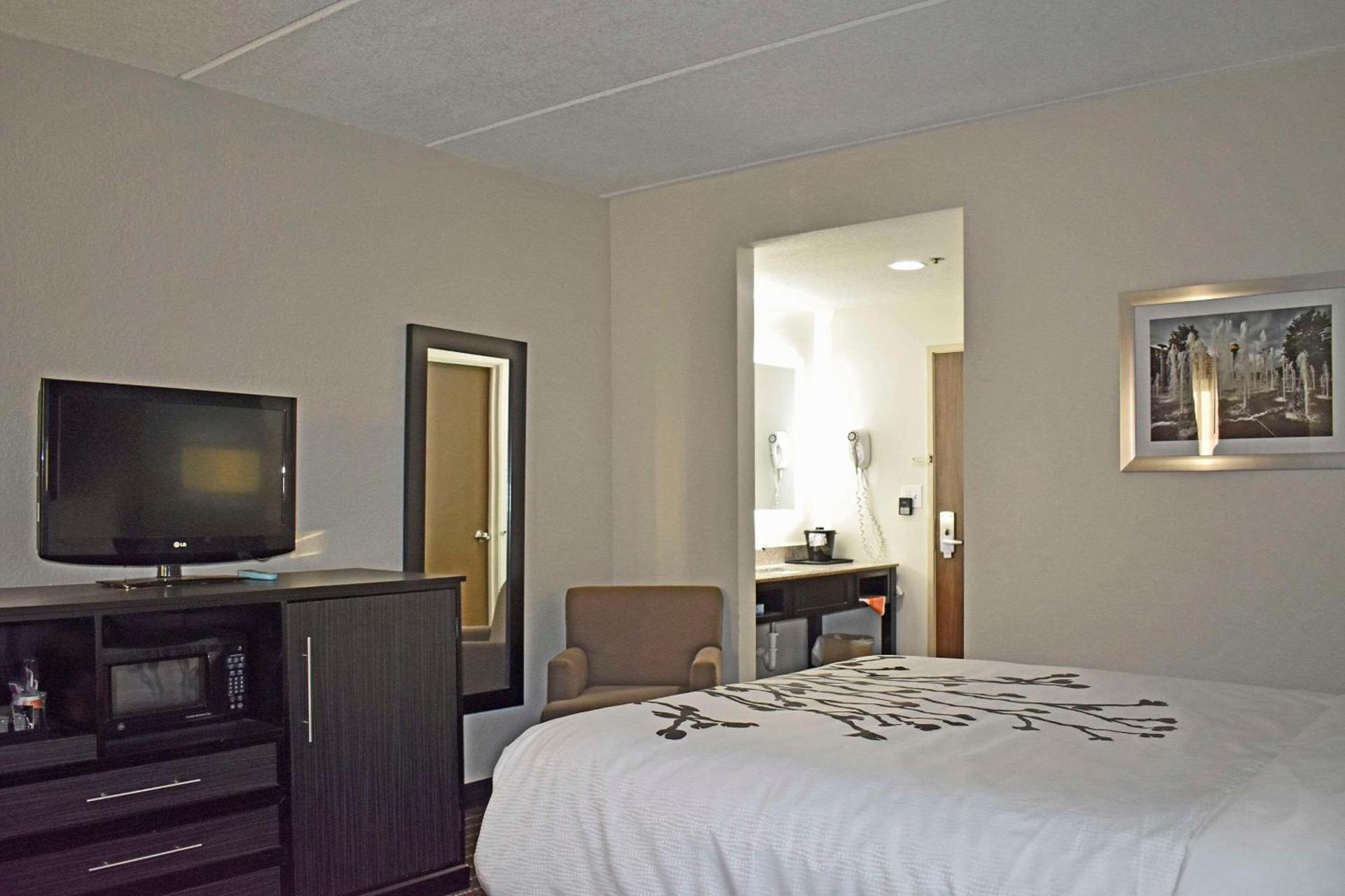 Sleep Inn & Suites West Knoxville photo 19