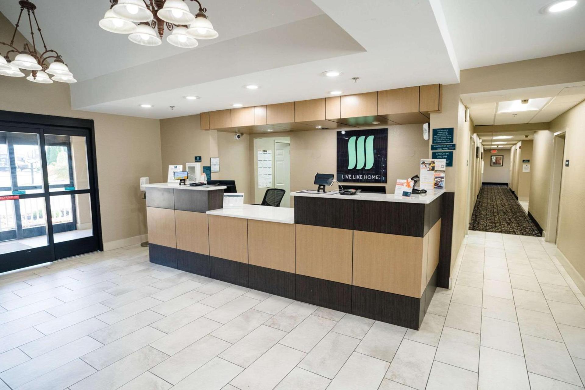 MainStay Suites Knoxville Airport photo 7