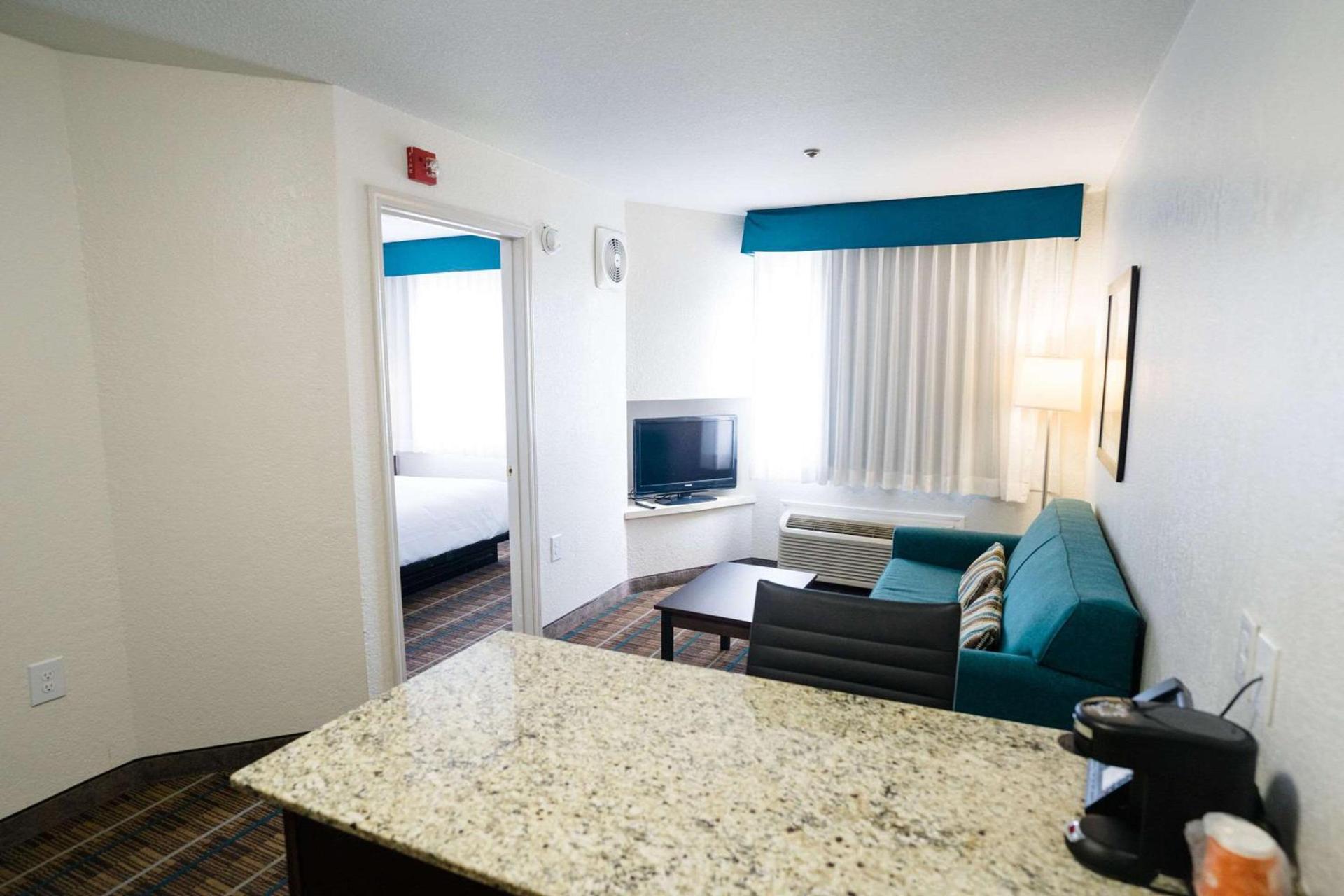 MainStay Suites Knoxville Airport photo 24
