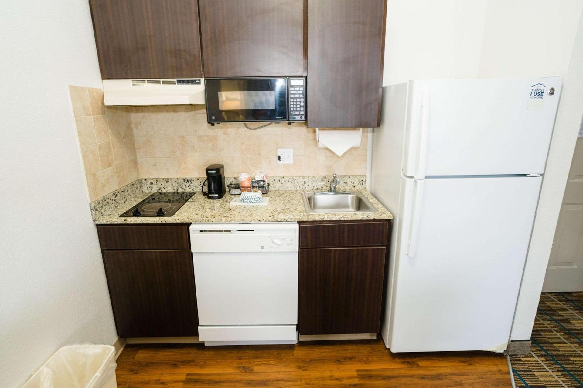 MainStay Suites Knoxville Airport photo 37