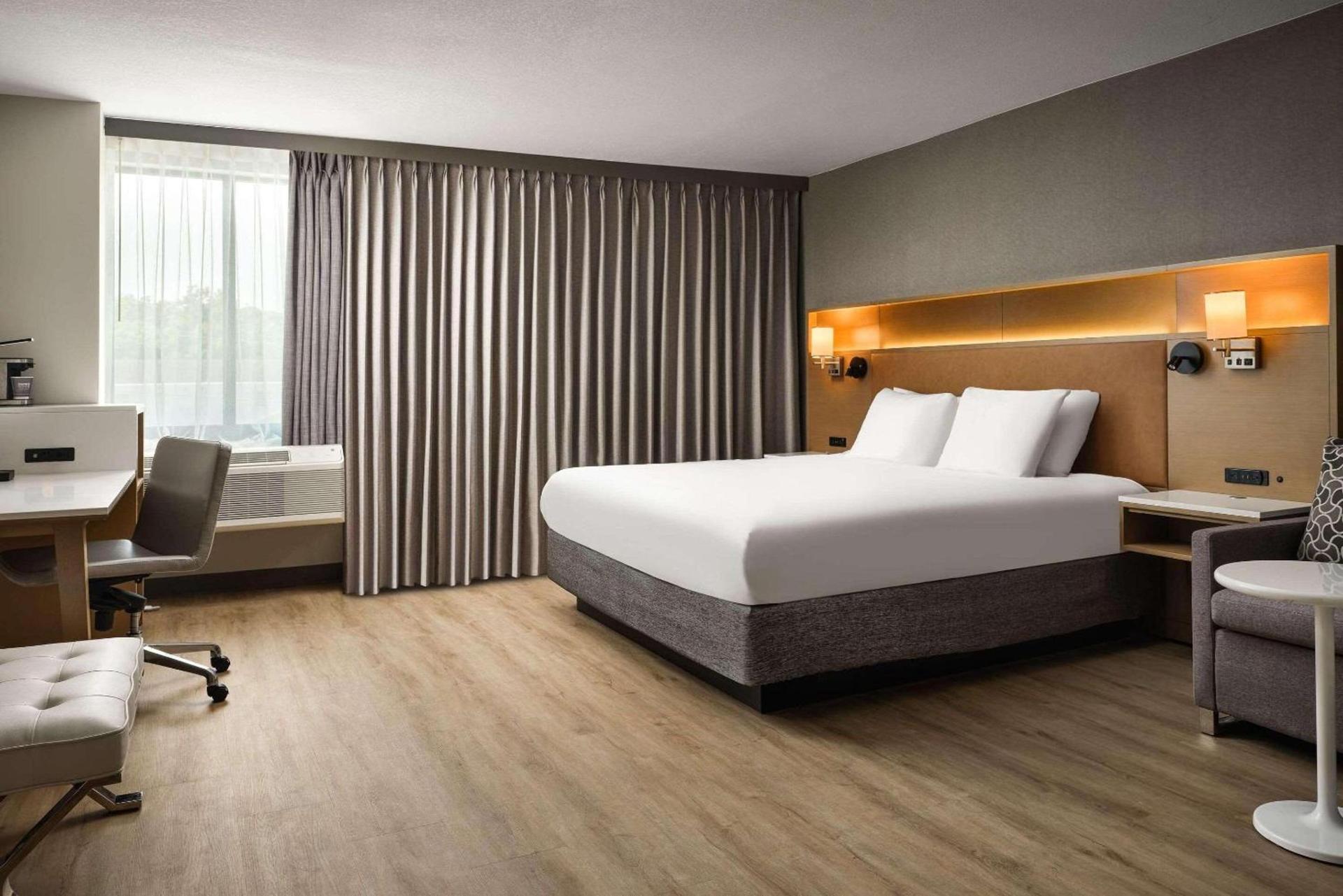 Radisson Hotel West Memphis photo 4