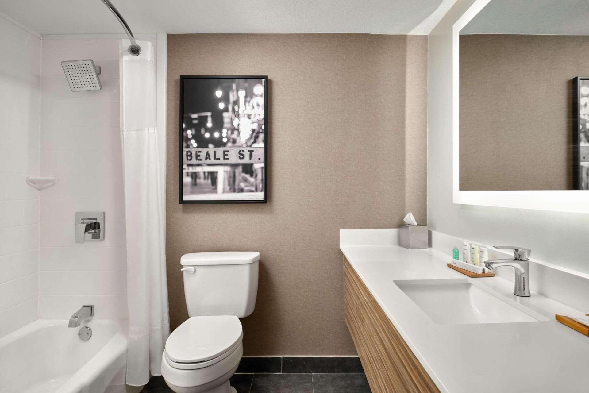 Radisson Hotel West Memphis photo 10