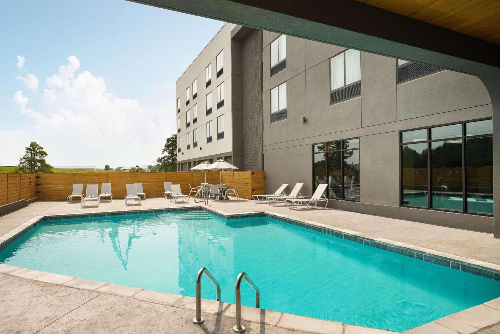 Radisson Hotel West Memphis photo 13