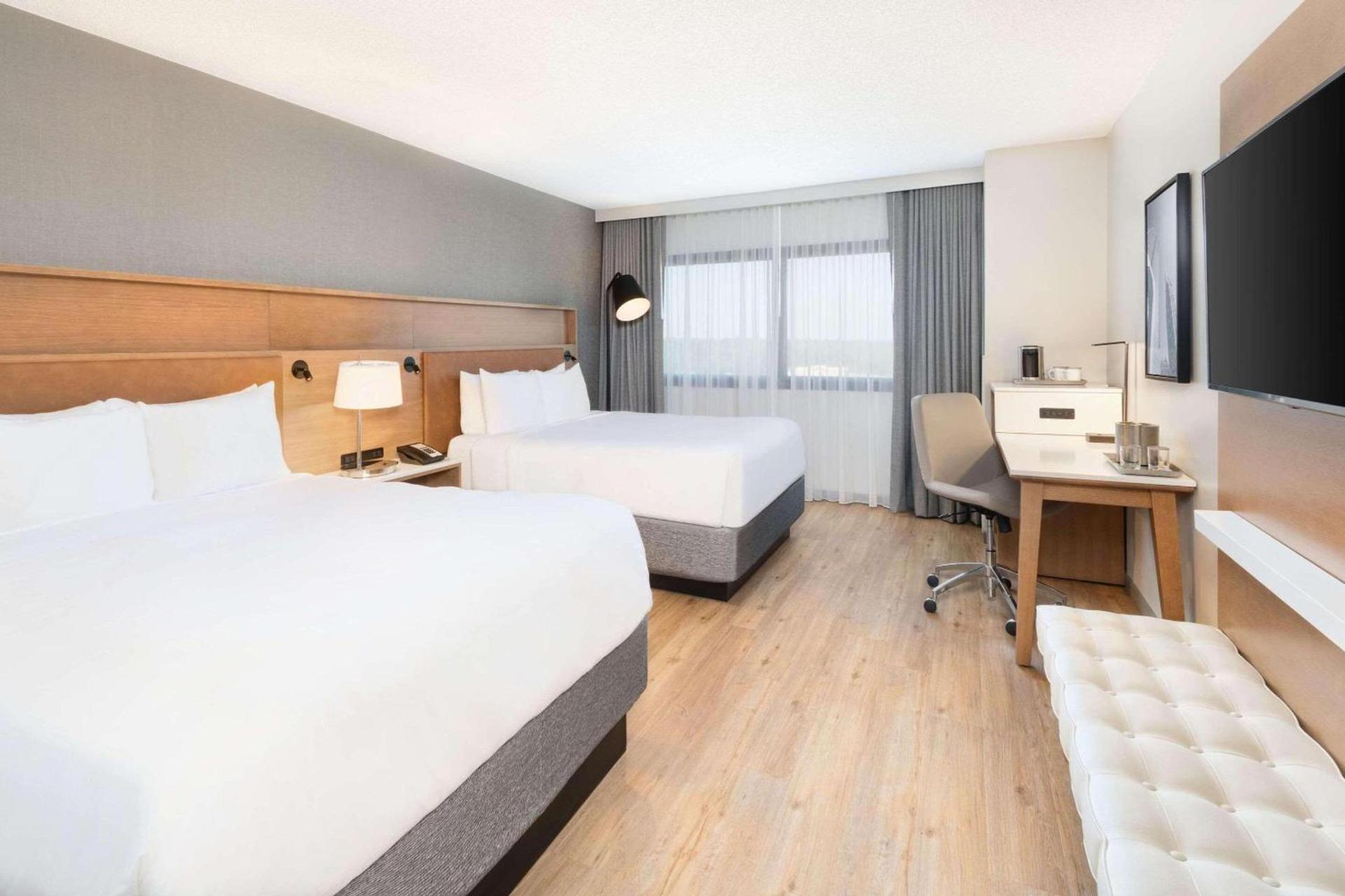 Radisson Hotel Phoenix Airport photo 14
