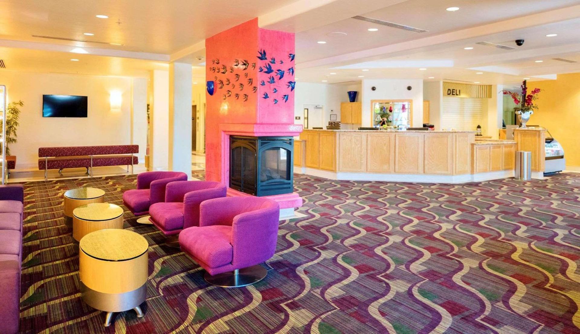 Radisson Hotel Yuma photo 2