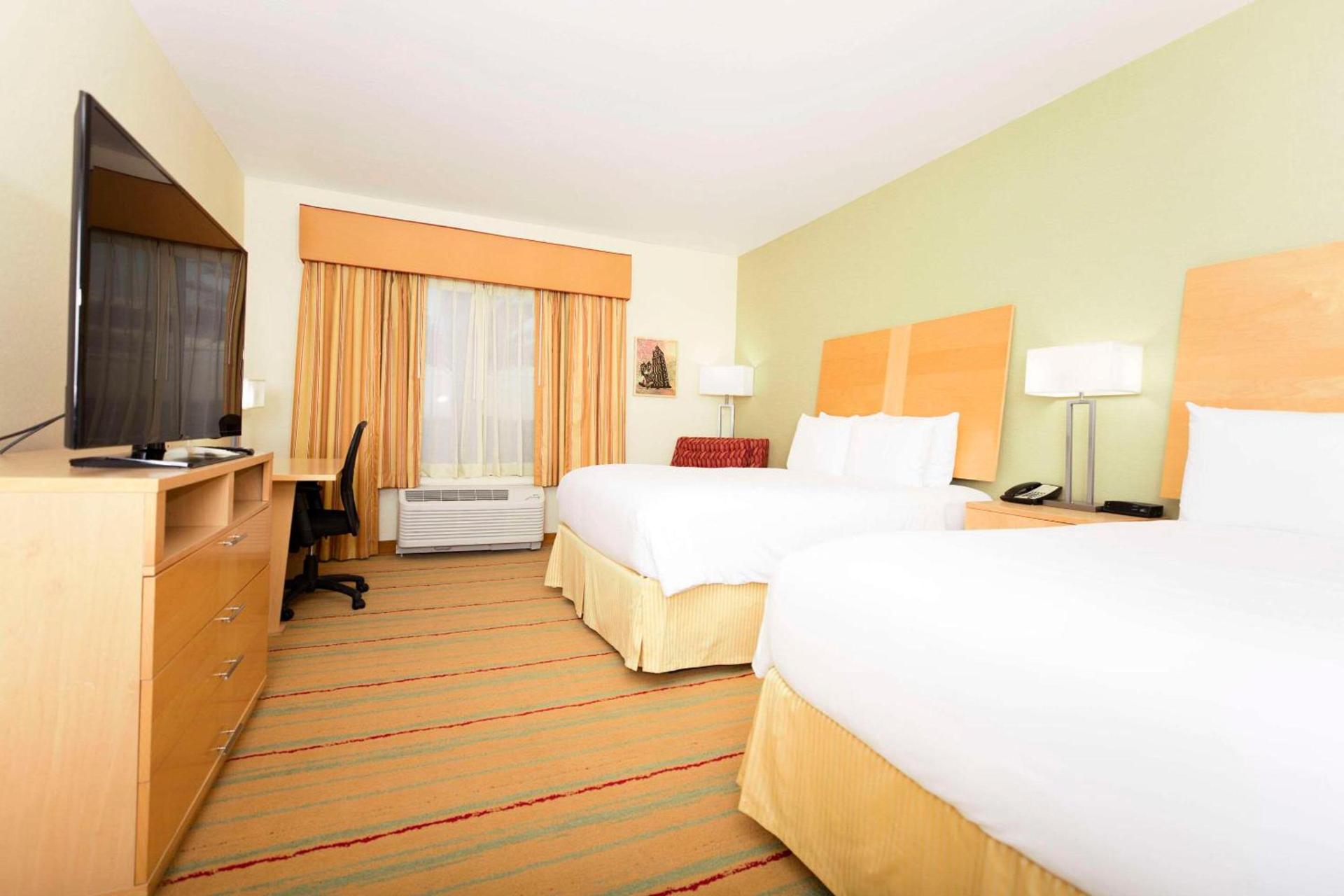 Radisson Hotel Yuma photo 3