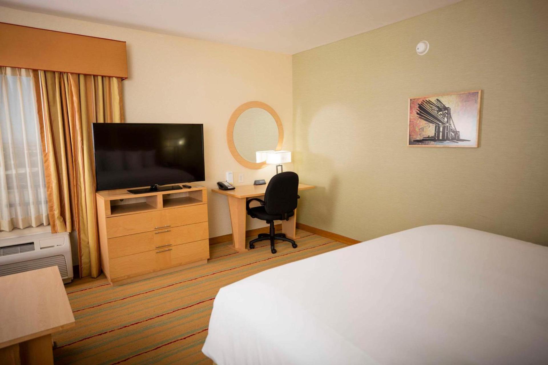 Radisson Hotel Yuma photo 6