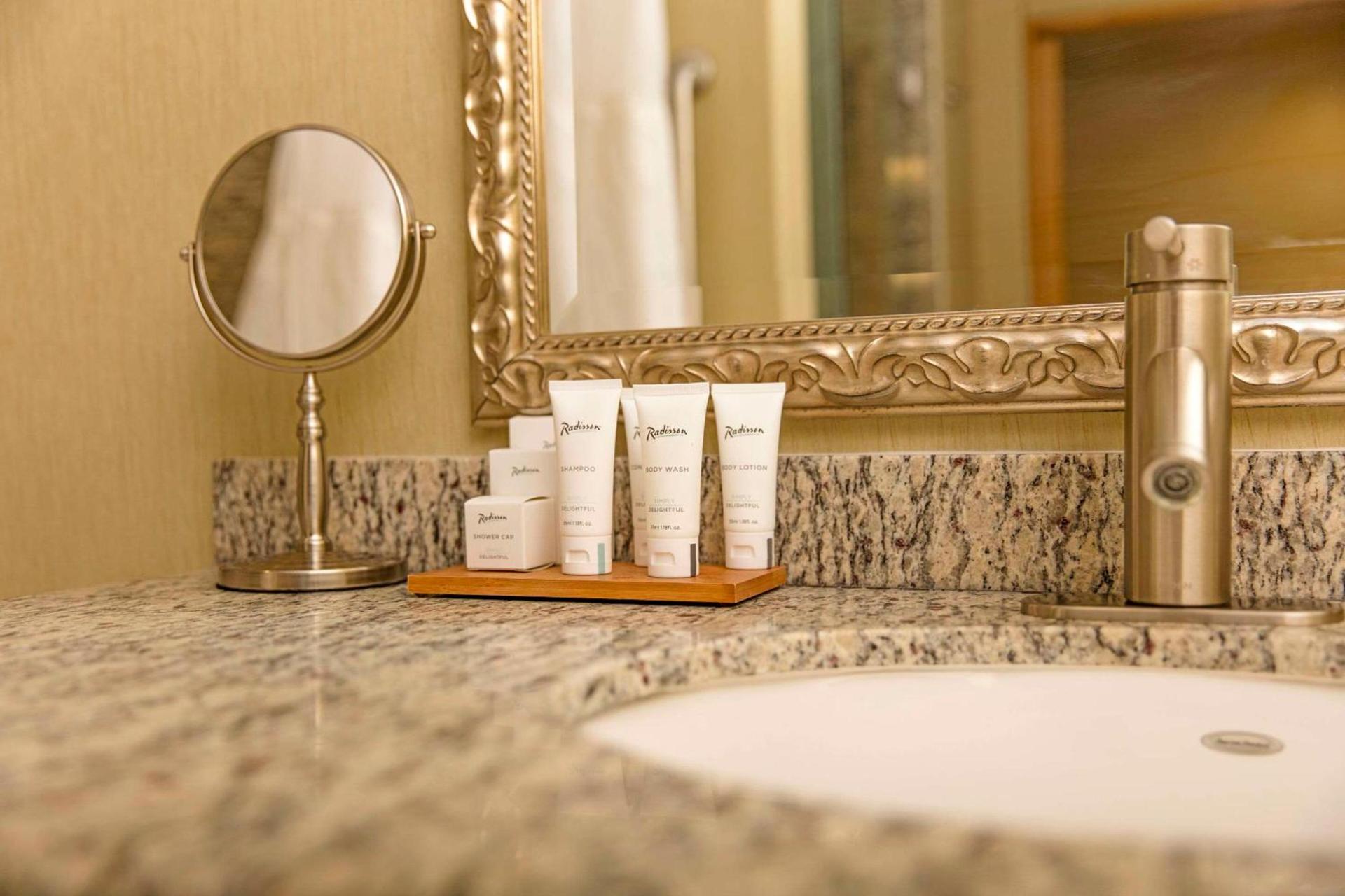 Radisson Hotel Yuma photo 9