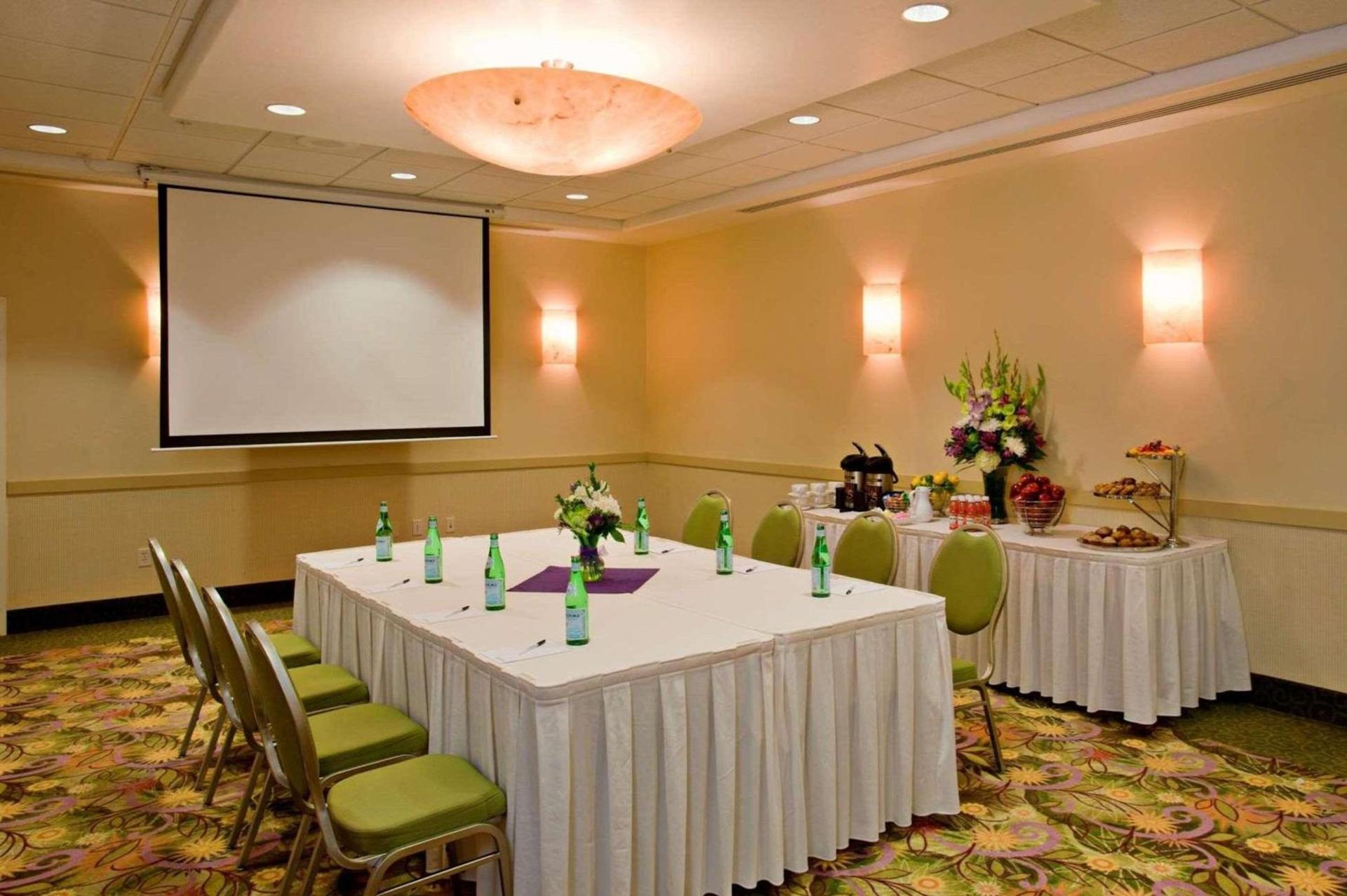 Radisson Hotel Yuma photo 16