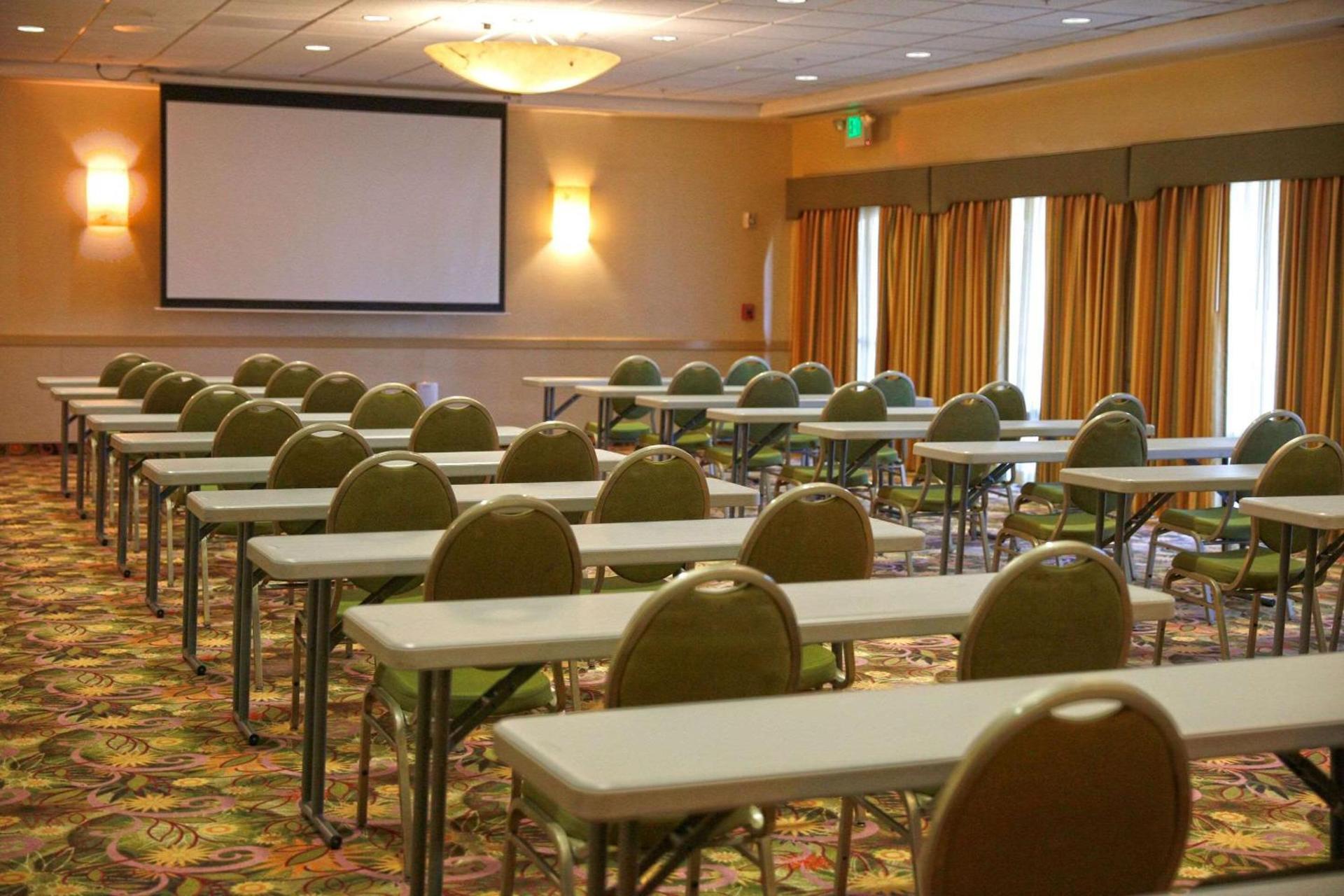 Radisson Hotel Yuma photo 18