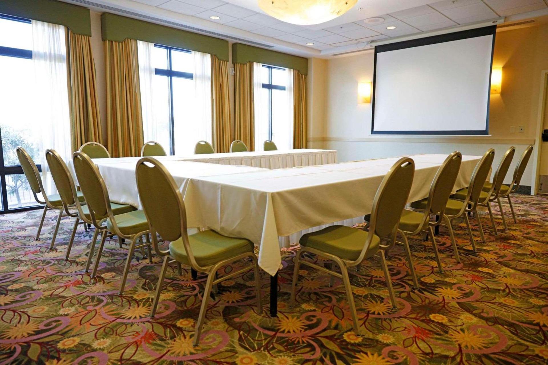 Radisson Hotel Yuma photo 19