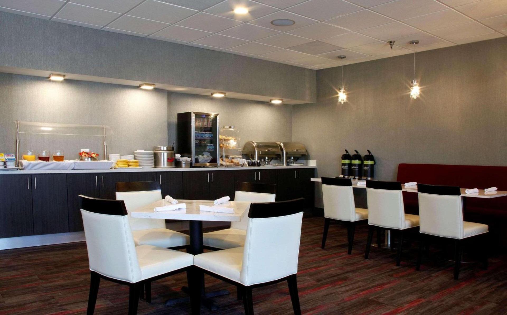 Radisson Hotel Oakland Airport photo 48