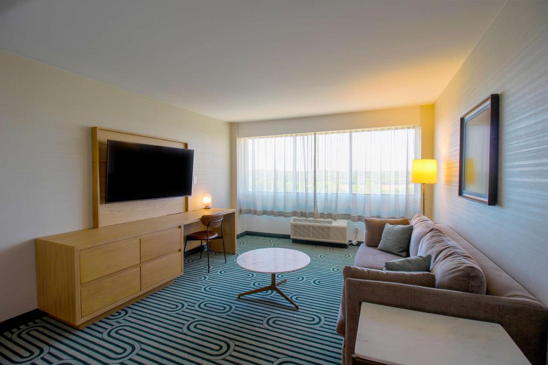 Doubletree By Hilton Clarksville Riverview photo 10