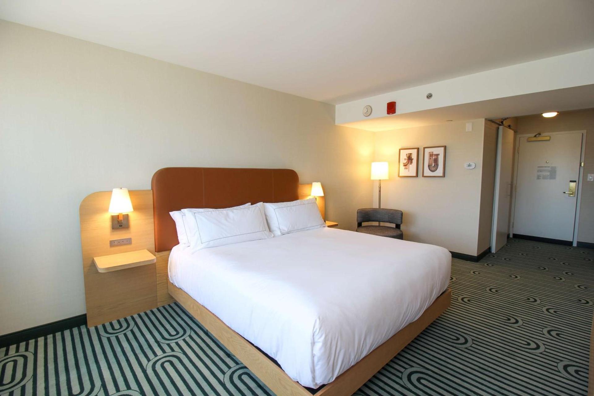 Doubletree By Hilton Clarksville Riverview photo 12