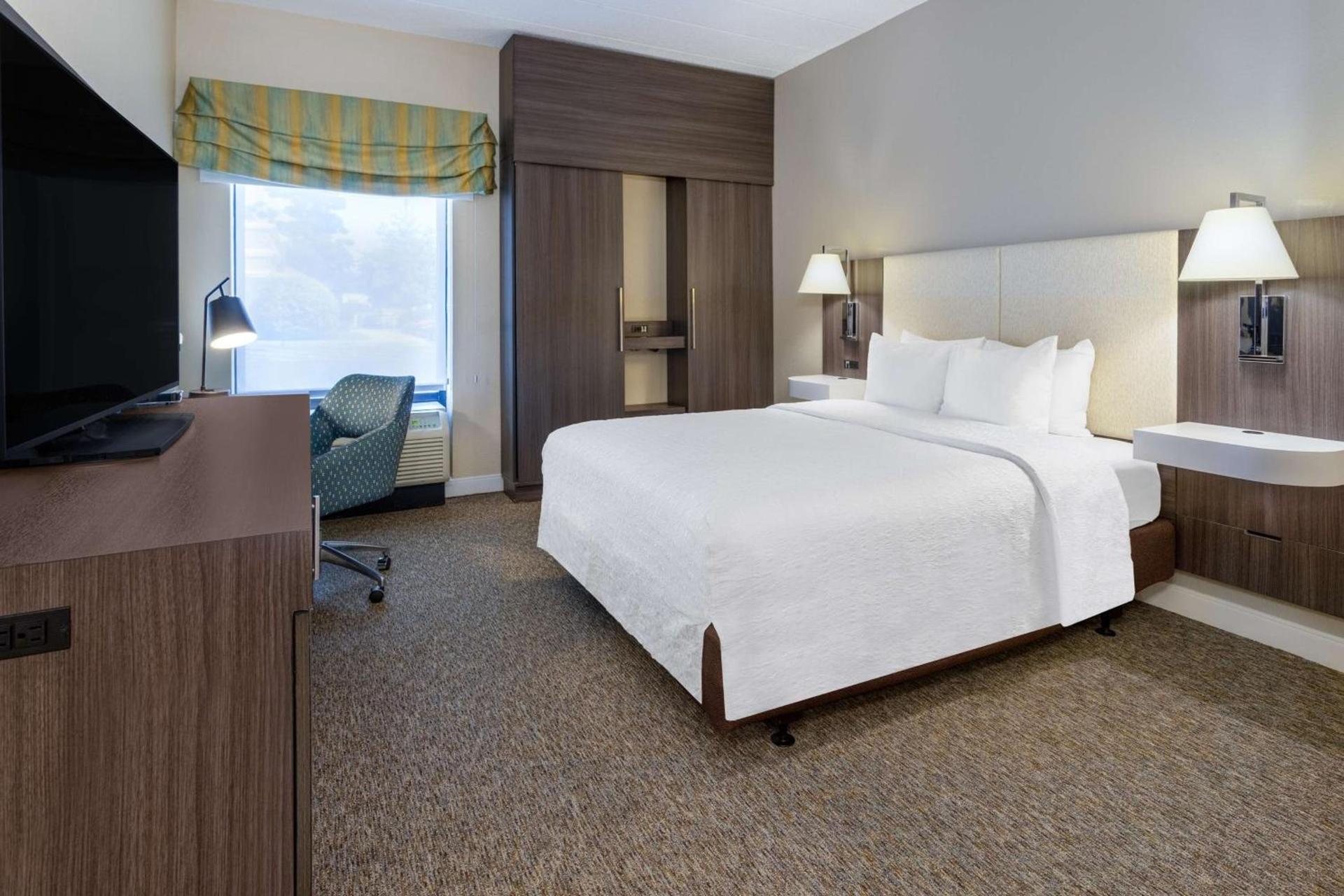 Hampton Inn & Suites Valley Forge/Oaks photo 22