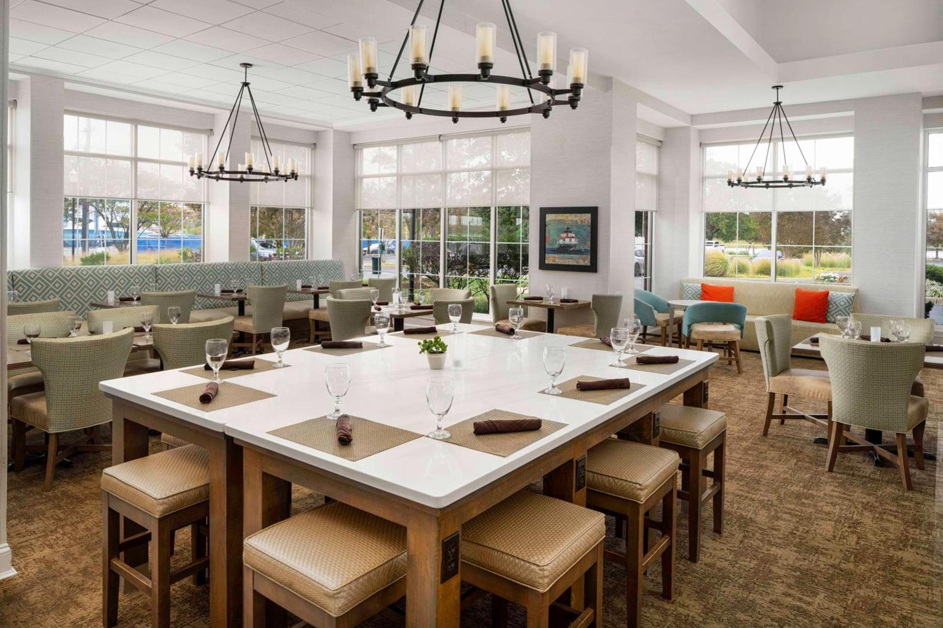 Hilton Garden Inn Kent Island Marina photo 13