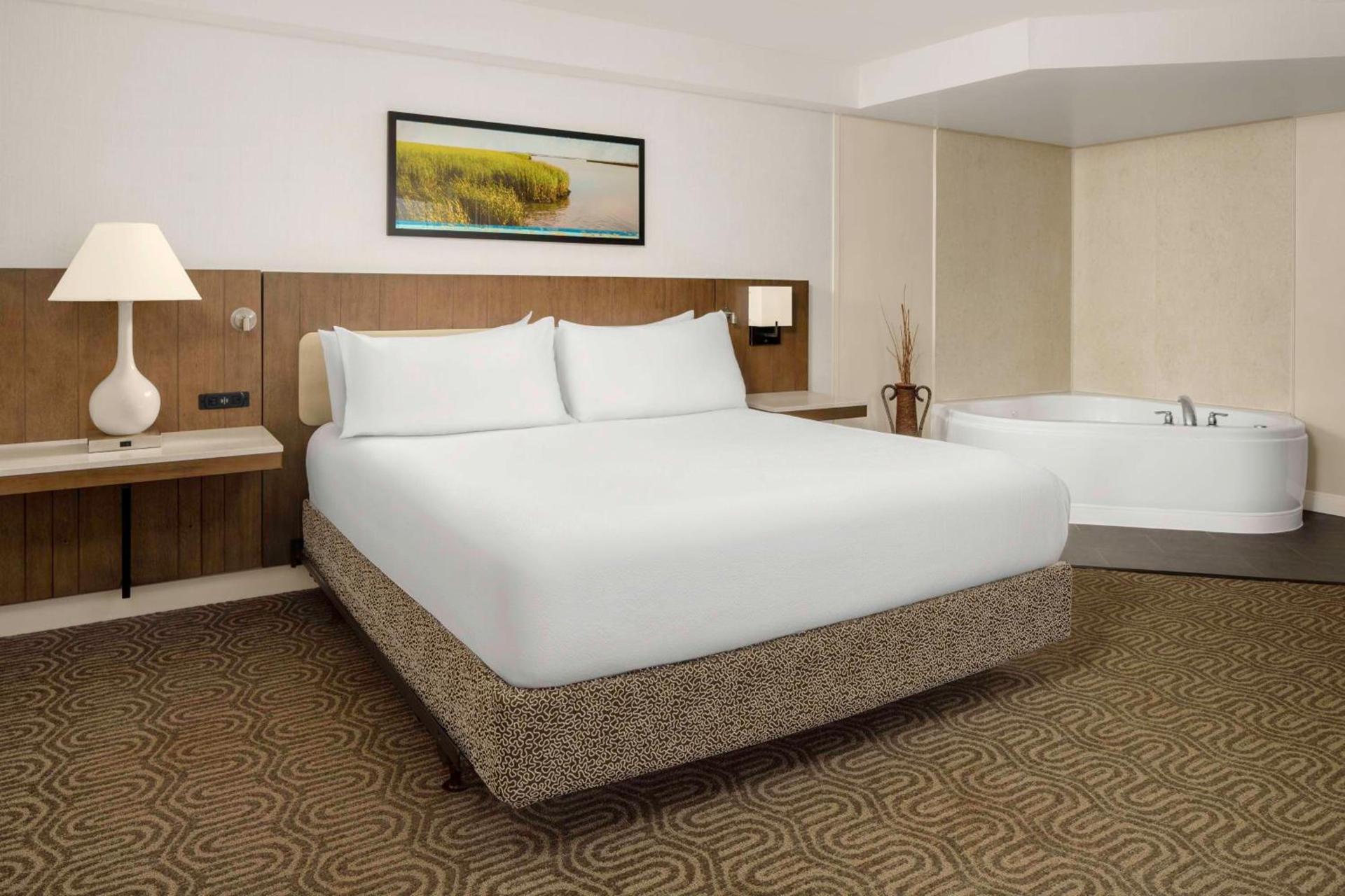 Hilton Garden Inn Kent Island Marina photo 16