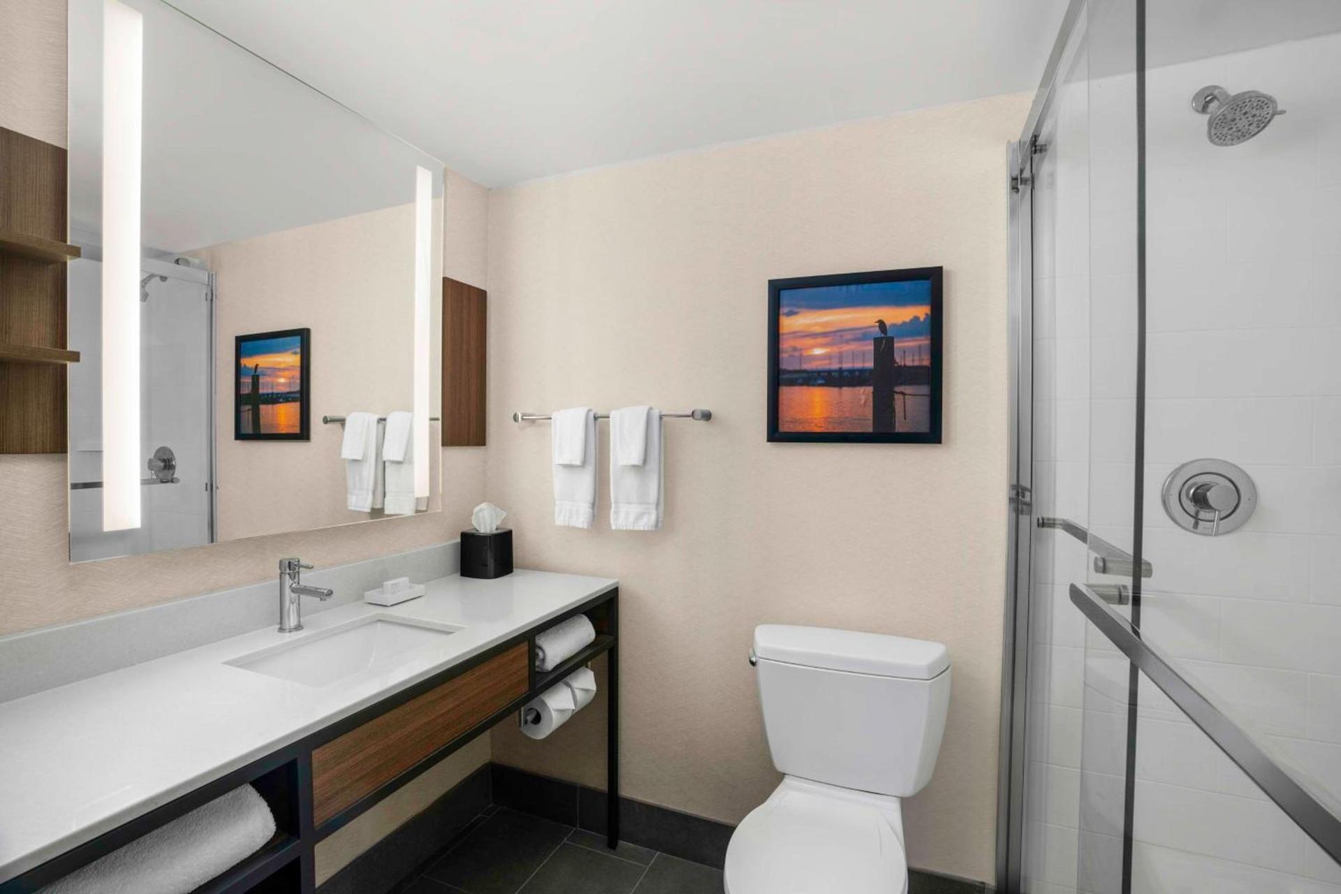 Hilton Garden Inn Kent Island Marina photo 20