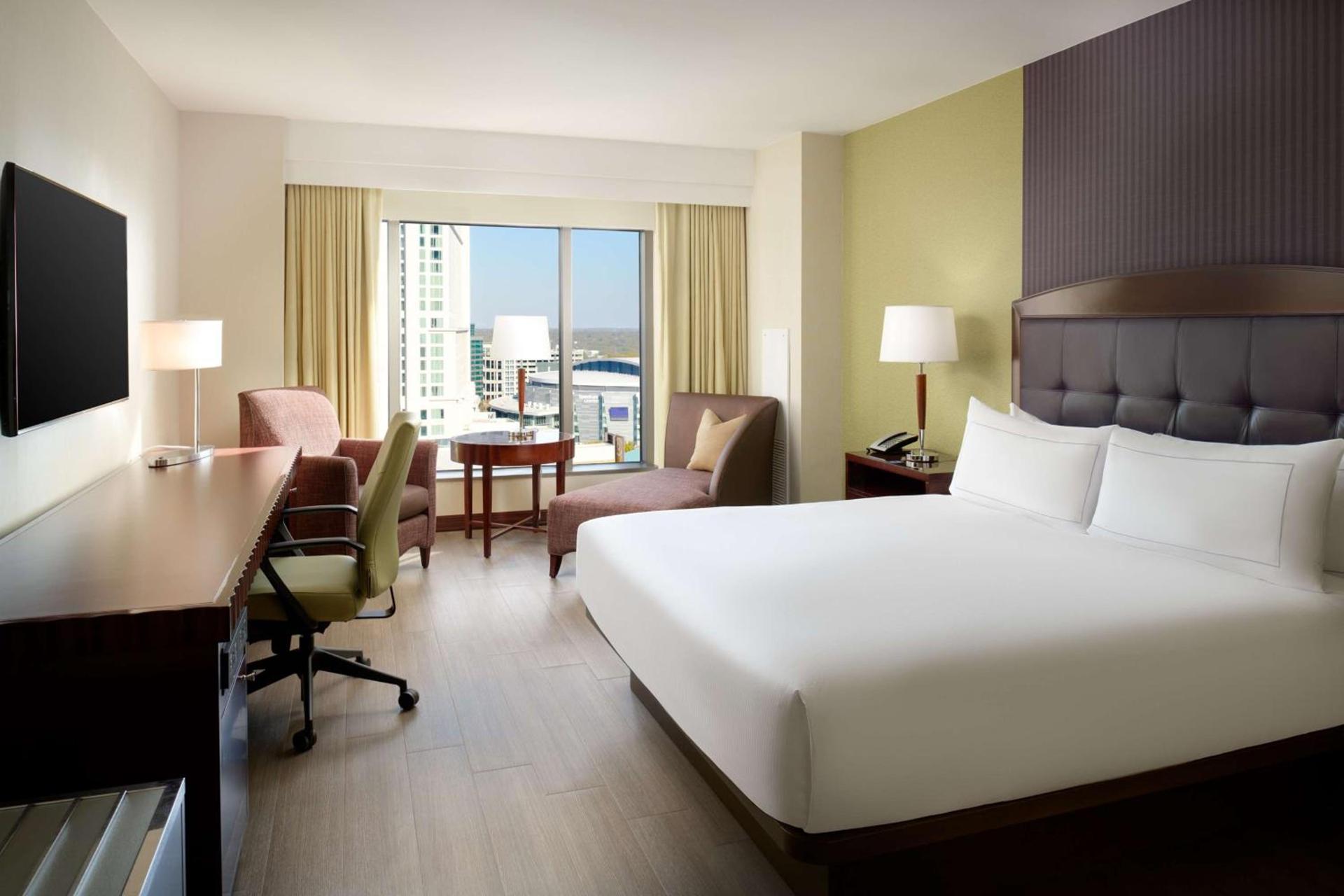 Hilton Charlotte Uptown photo 27