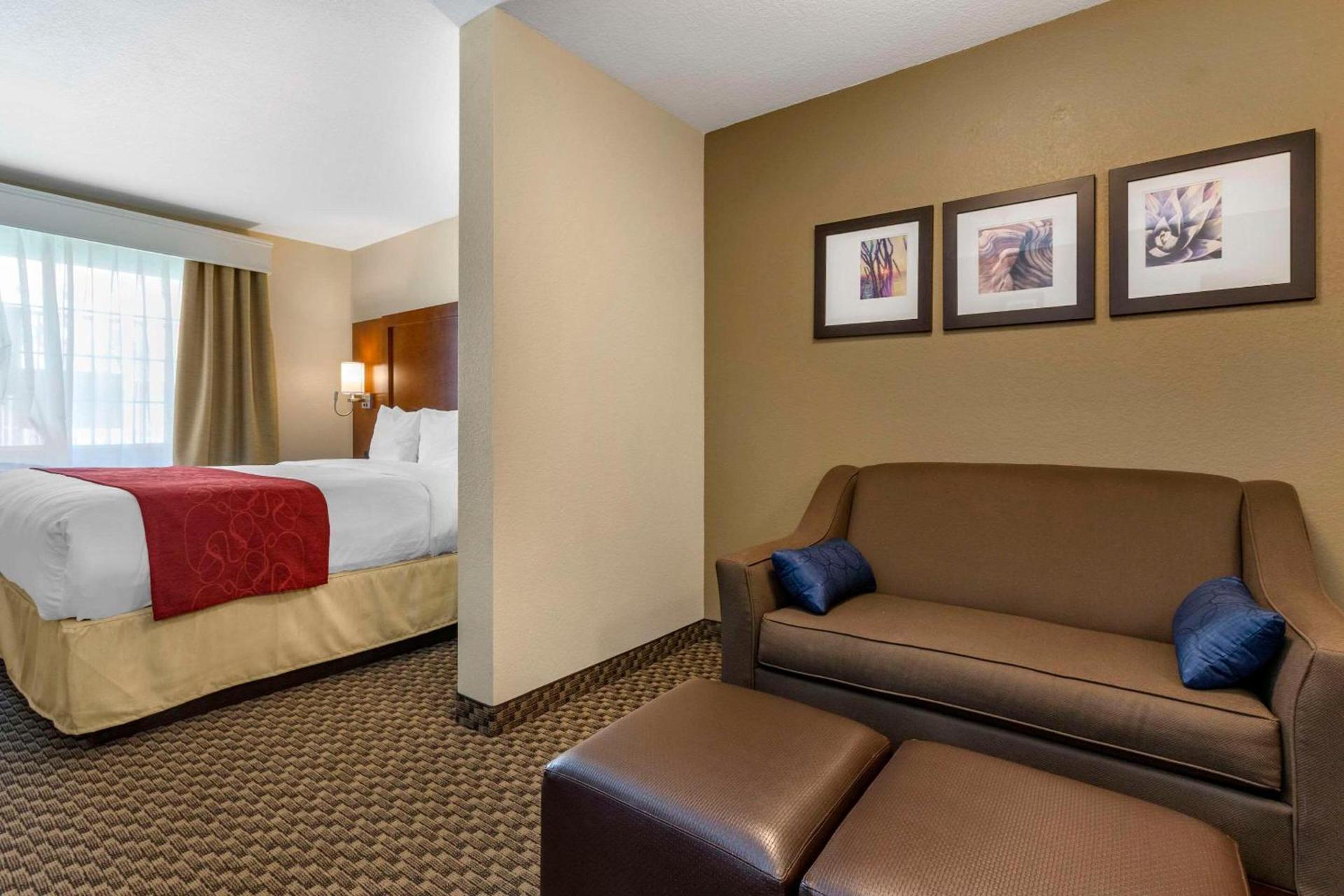 Spark by Hilton Tempe Phoenix Airport photo 22