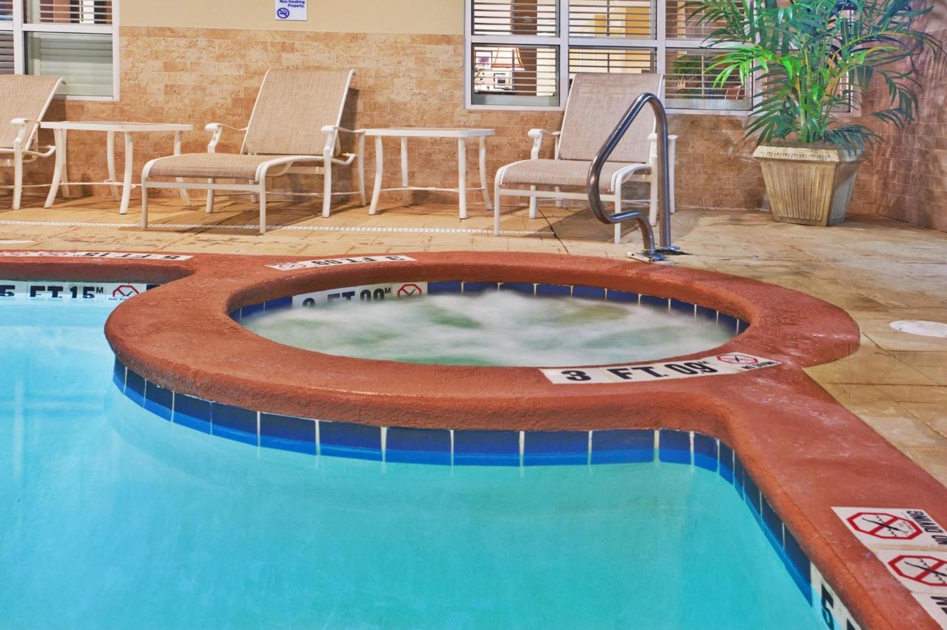 Holiday Inn Express Savannah Airport by IHG photo 36
