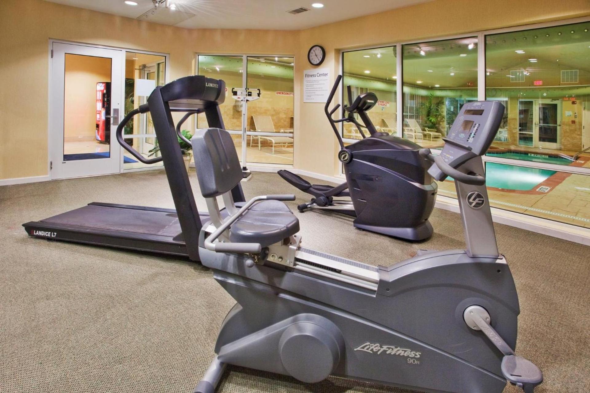 Holiday Inn Express Savannah Airport by IHG photo 9