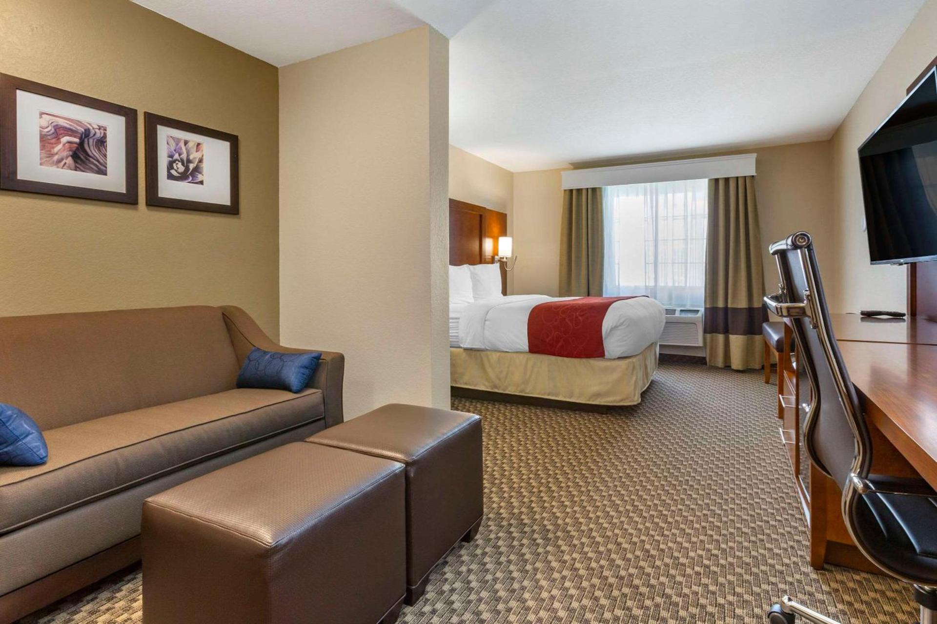 Spark by Hilton Tempe Phoenix Airport photo 17