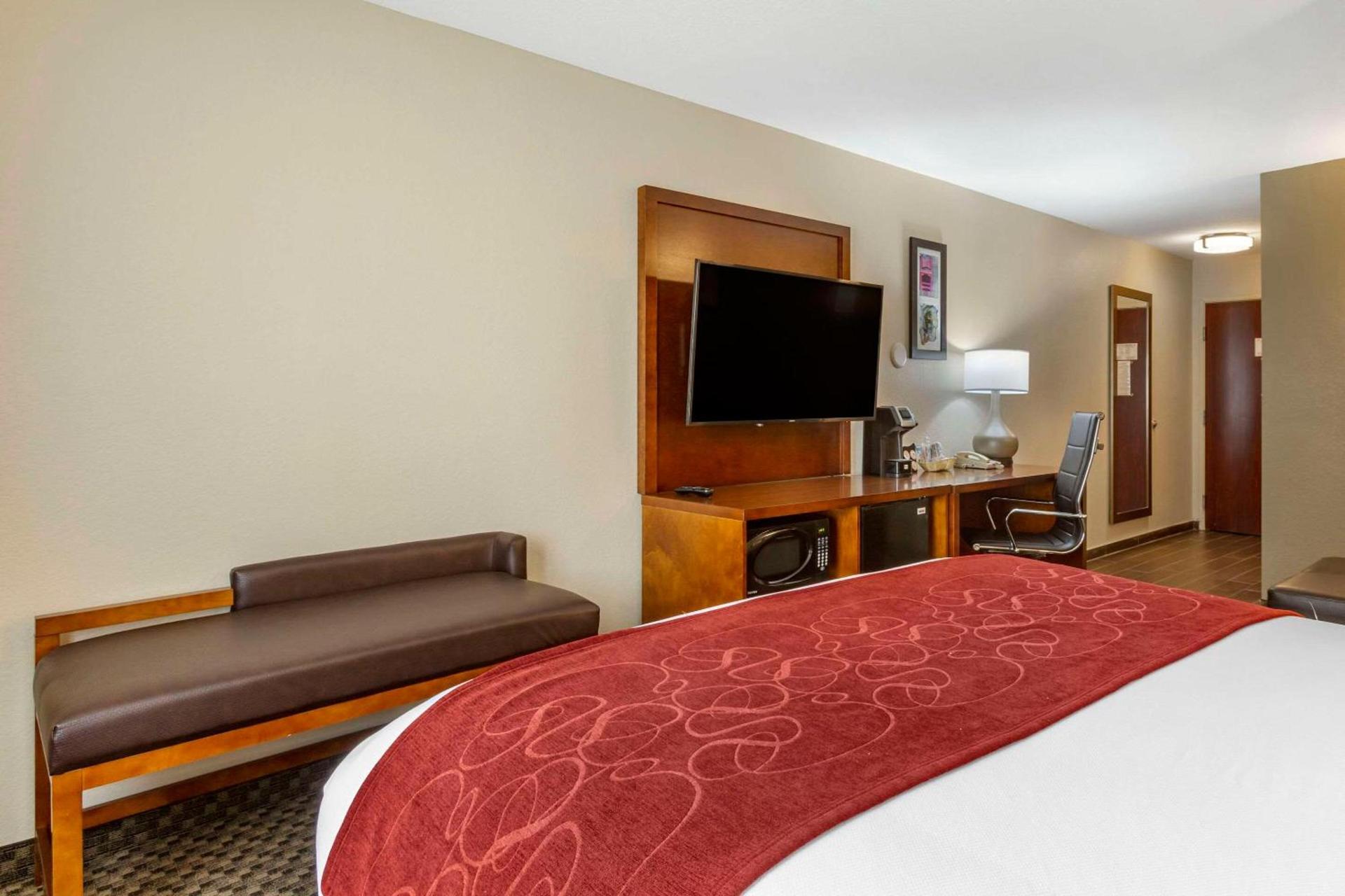 Spark by Hilton Tempe Phoenix Airport photo 10