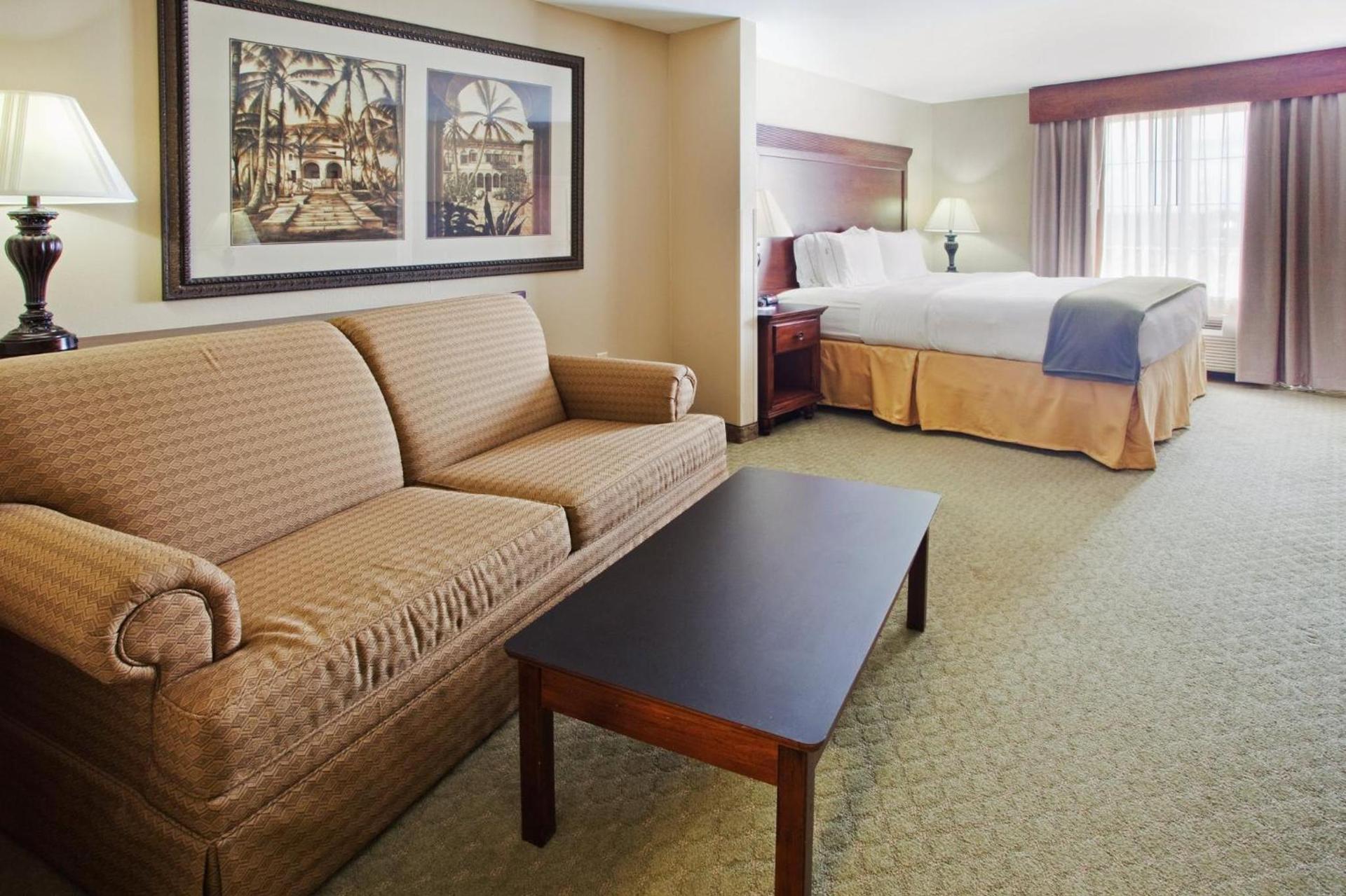 Holiday Inn Express Savannah Airport by IHG photo 5
