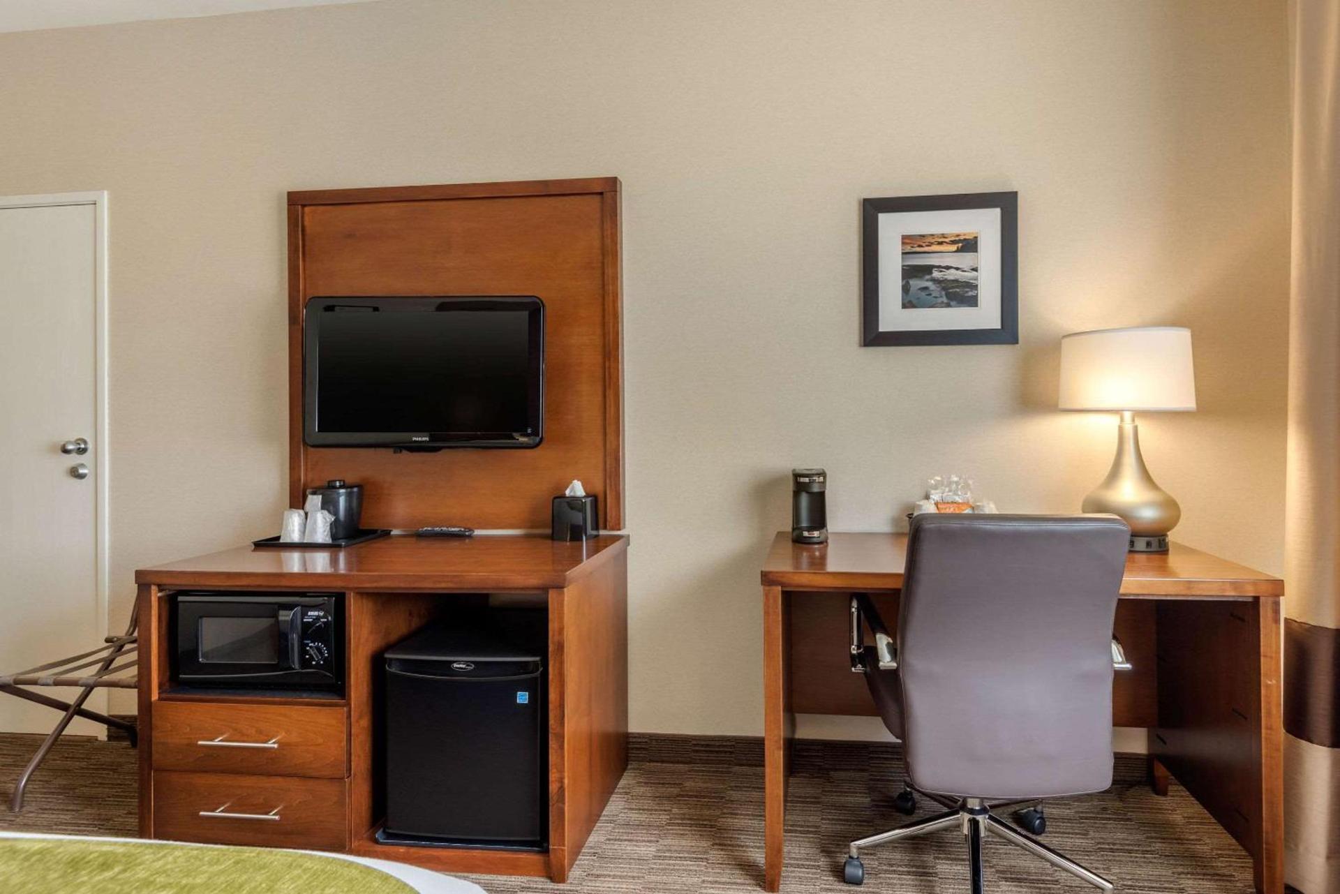 Comfort Inn Ellsworth - Bar Harbor photo 9