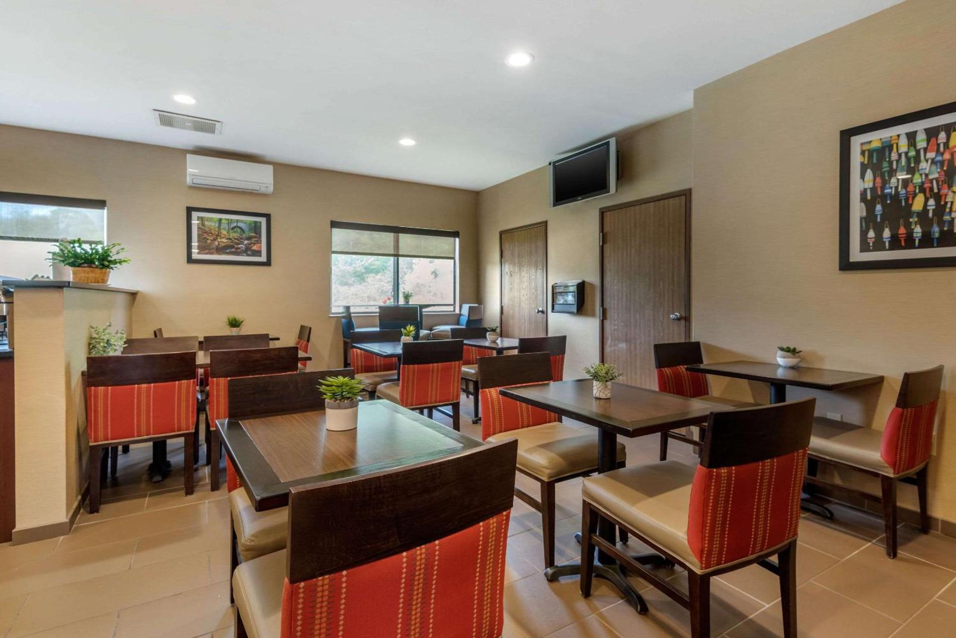 Comfort Inn Ellsworth - Bar Harbor photo 26