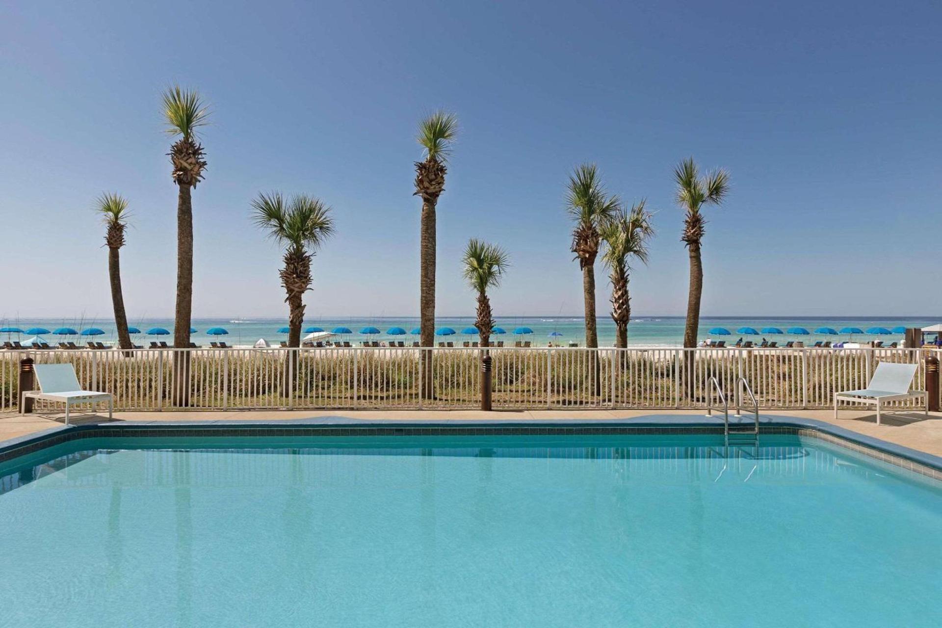 Radisson Beachfront Hotel - Panama City Beach photo 24