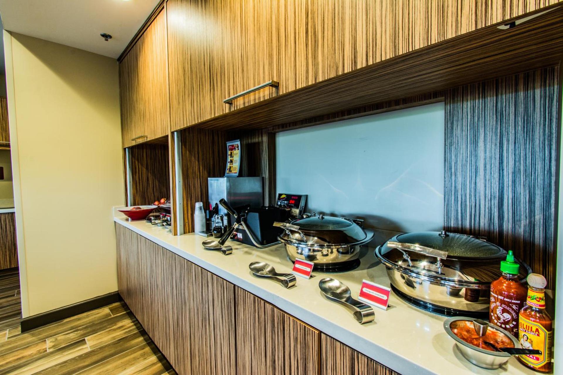 TownePlace Suites by Marriott Evansville Newburgh photo 11