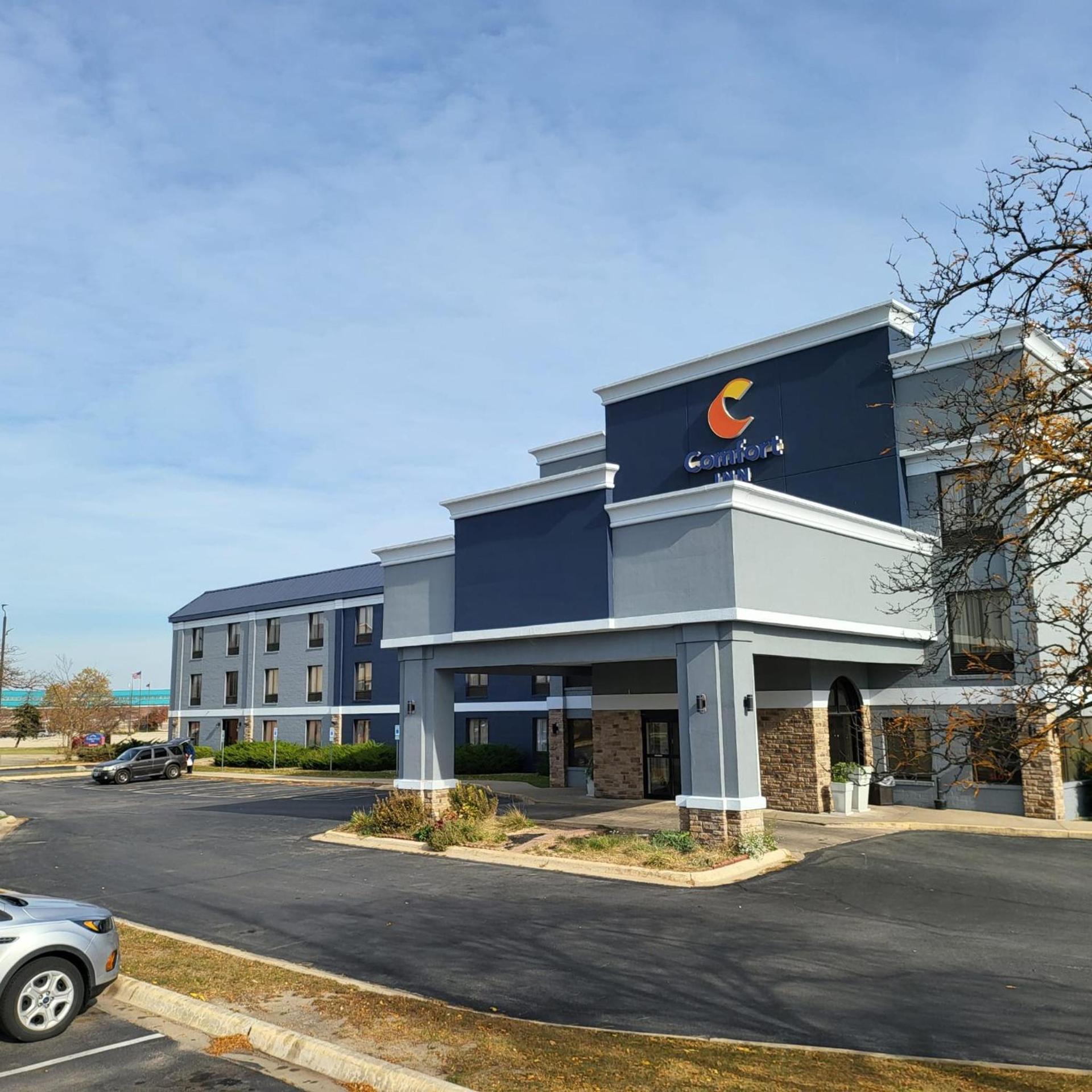 Comfort Inn Bourbonnais near I-57 photo 37
