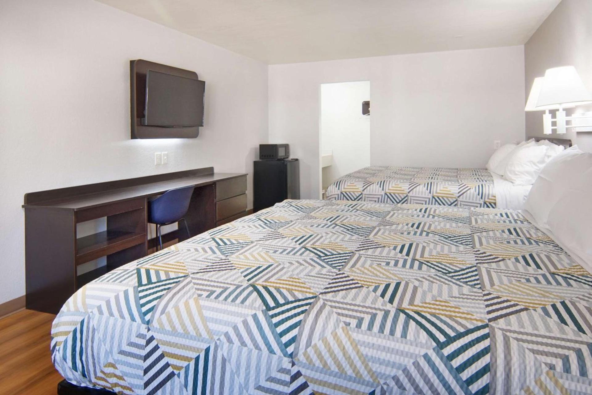 Motel 6-Lancaster, TX - DeSoto - Lancaster photo 11