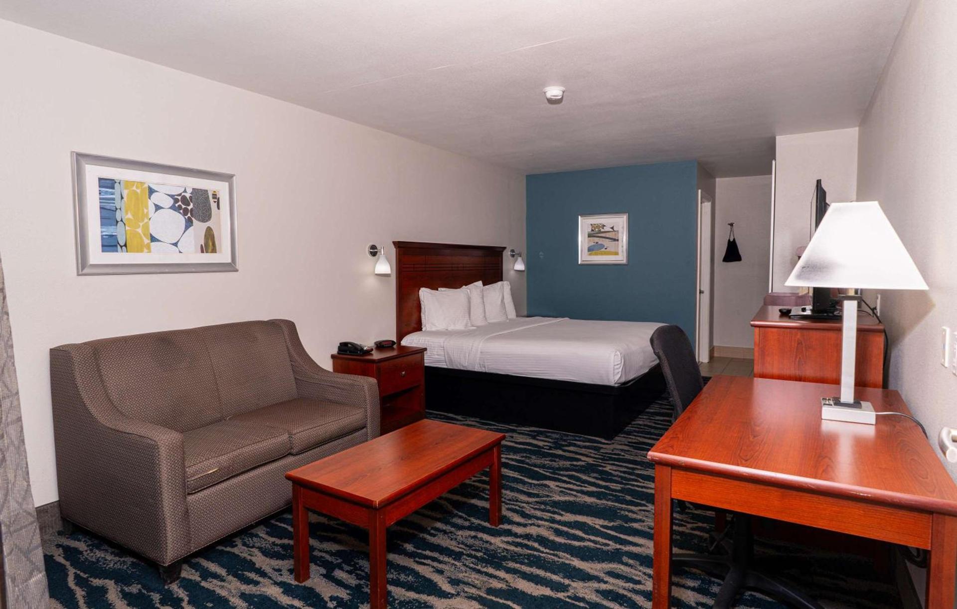 Best Western Paradise Inn photo 19