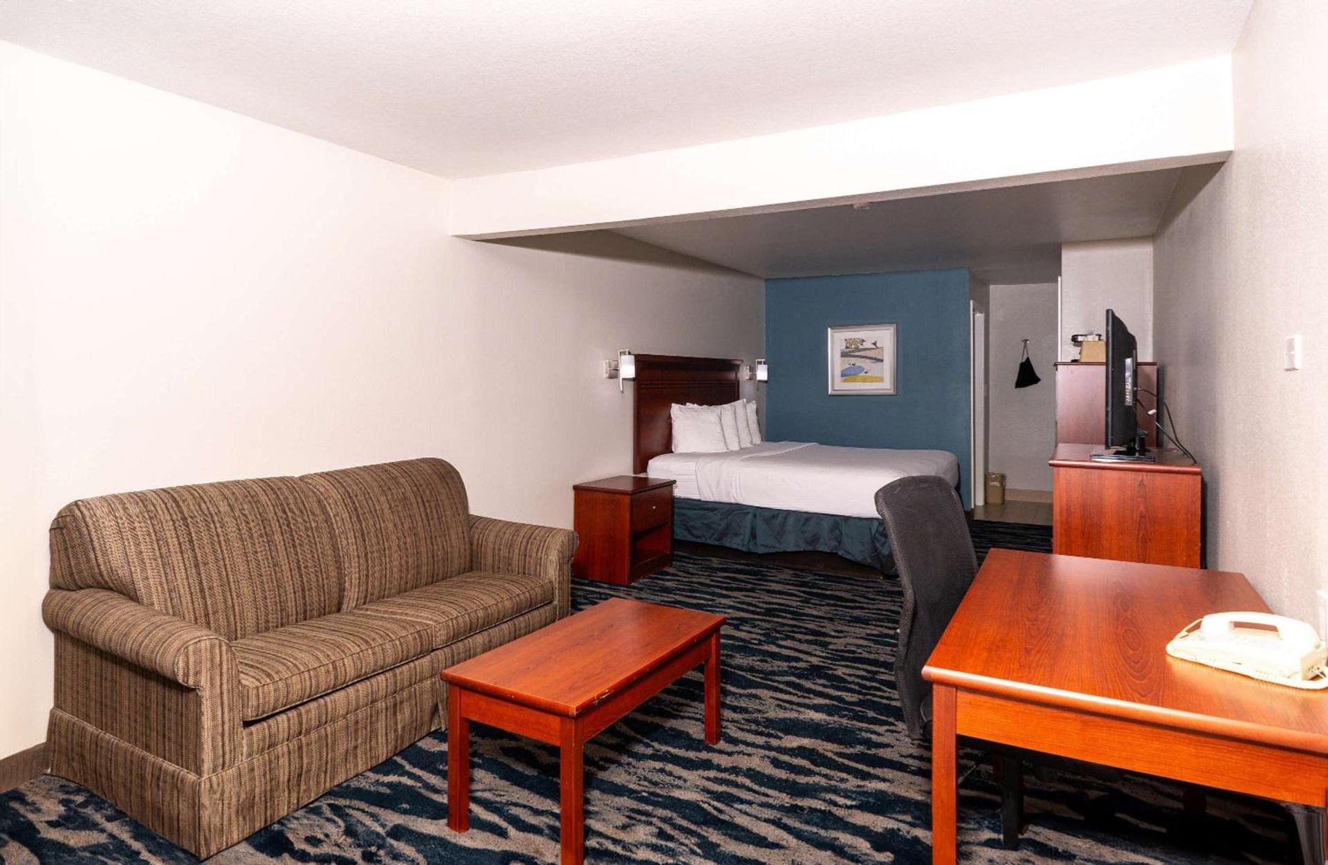 Best Western Paradise Inn photo 13