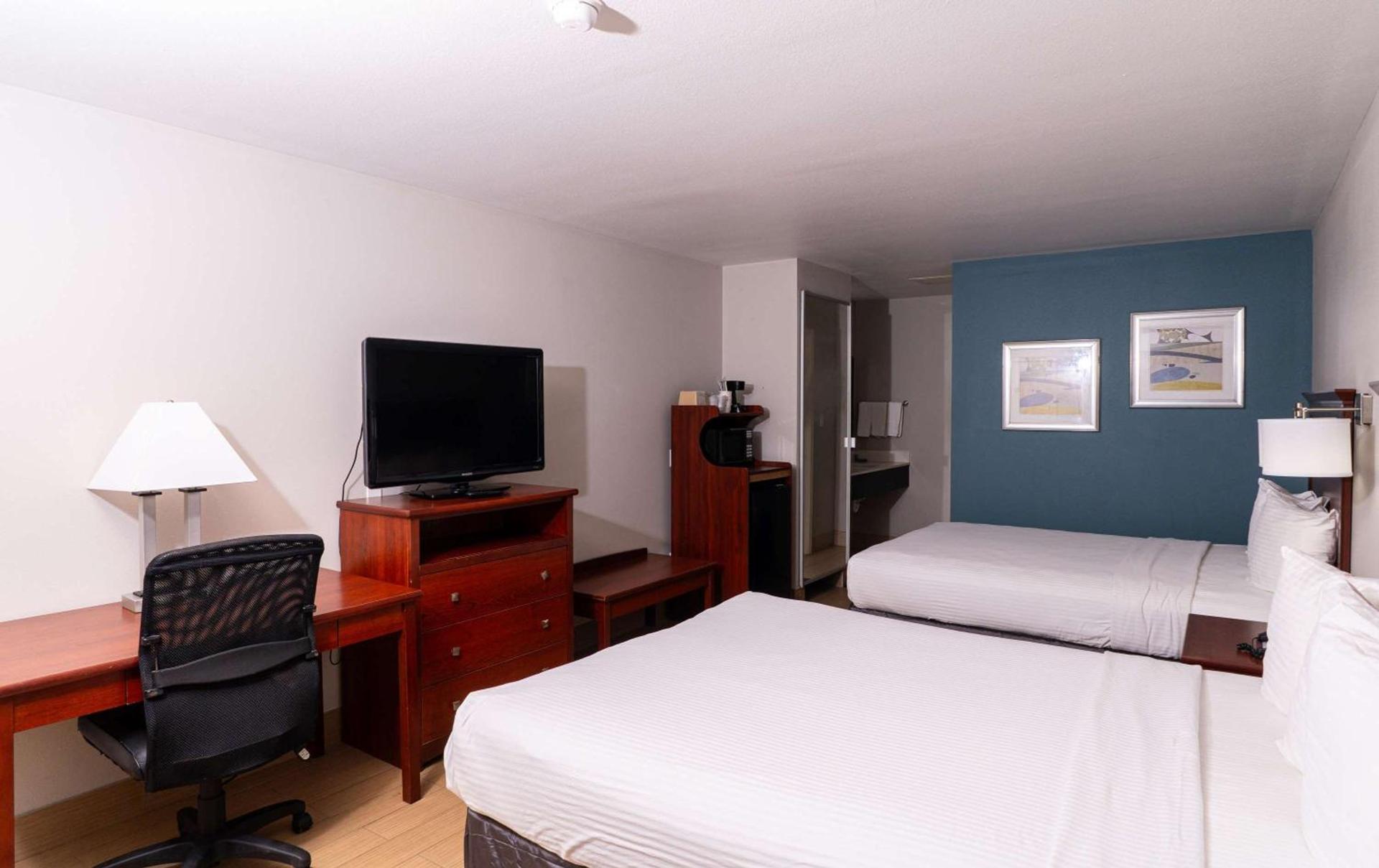 Best Western Paradise Inn photo 18