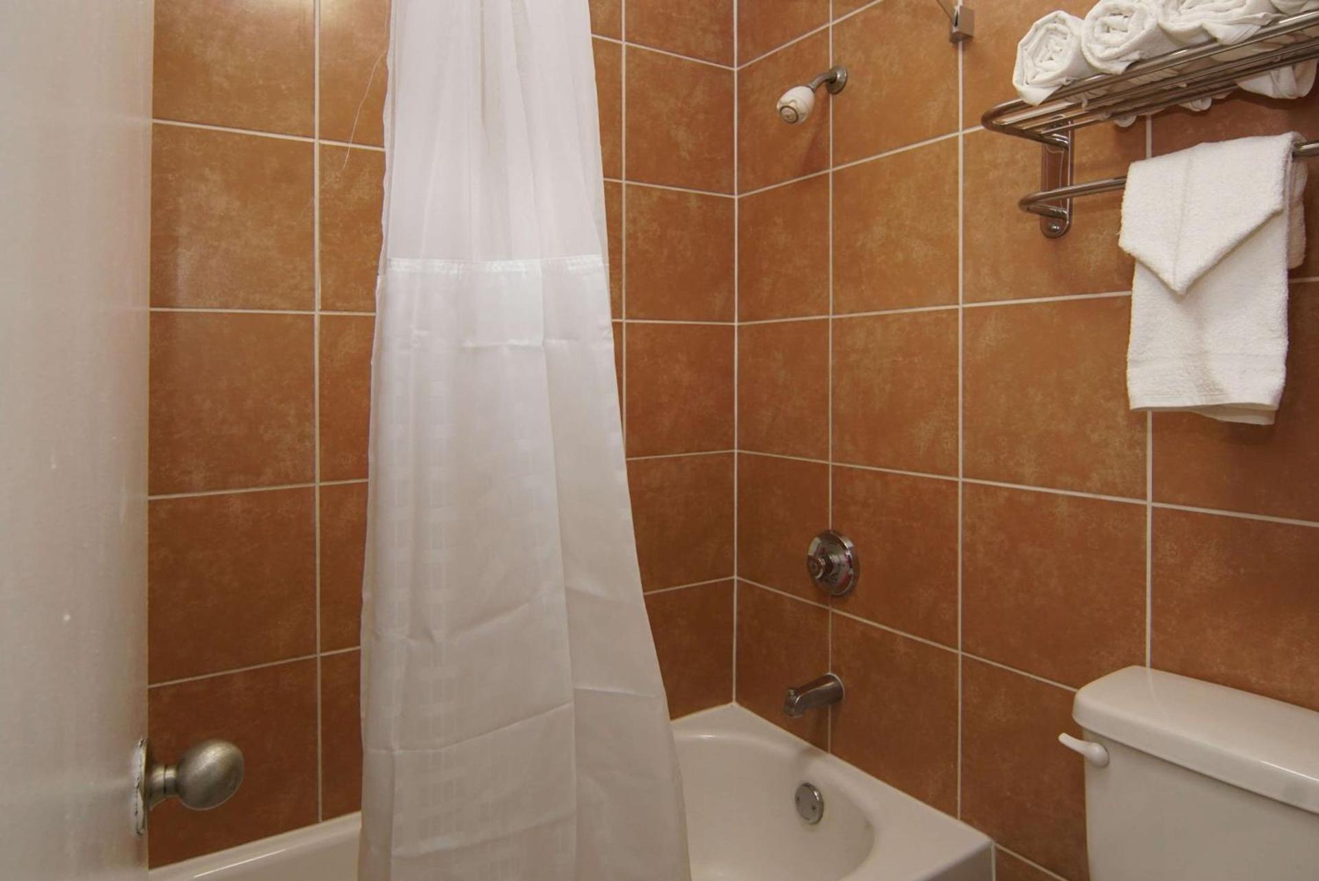 Motel 6-Lancaster, TX - DeSoto - Lancaster photo 20