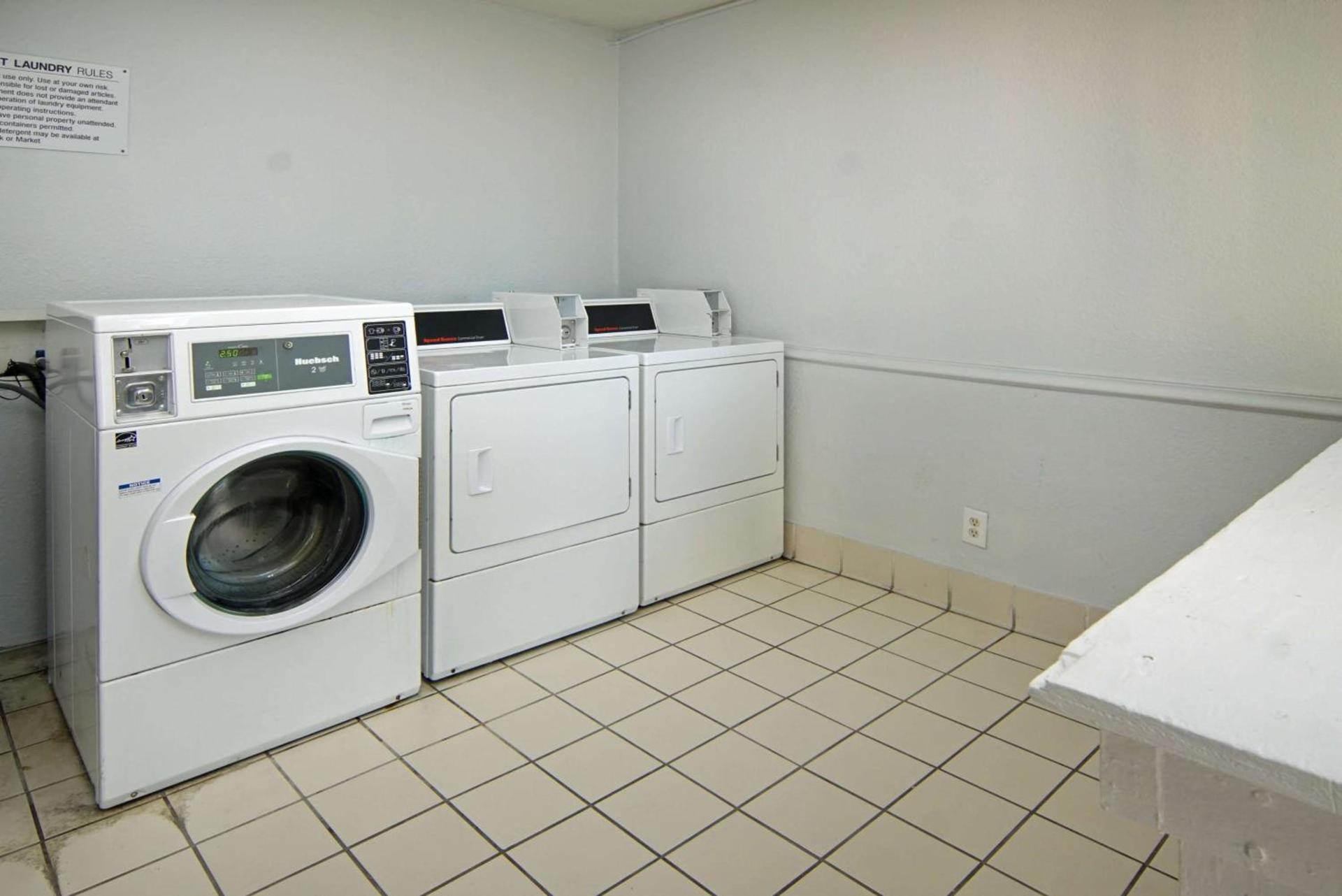 Motel 6-Lancaster, TX - DeSoto - Lancaster photo 21