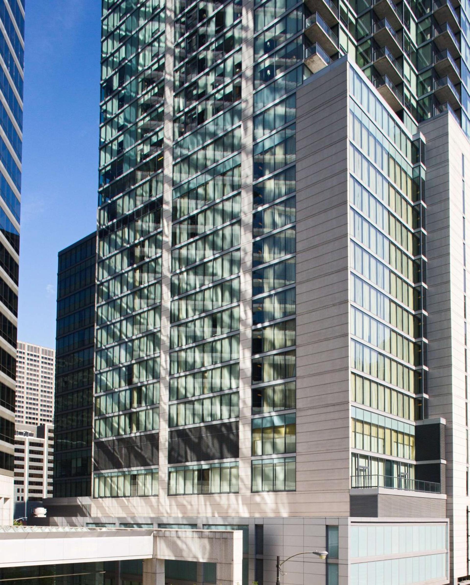 The Royal Sonesta Chicago River North photo 39