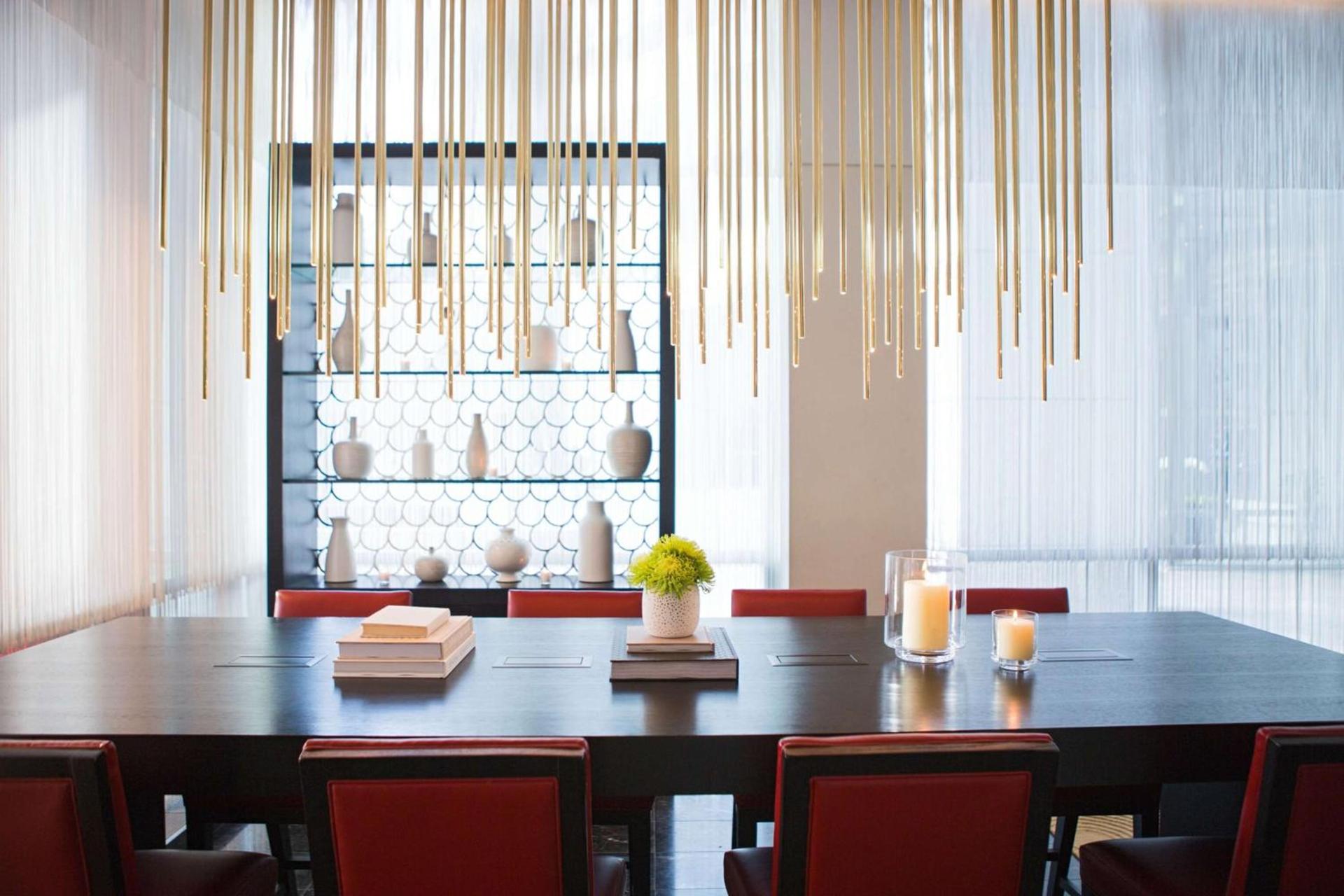 The Royal Sonesta Chicago River North photo 44