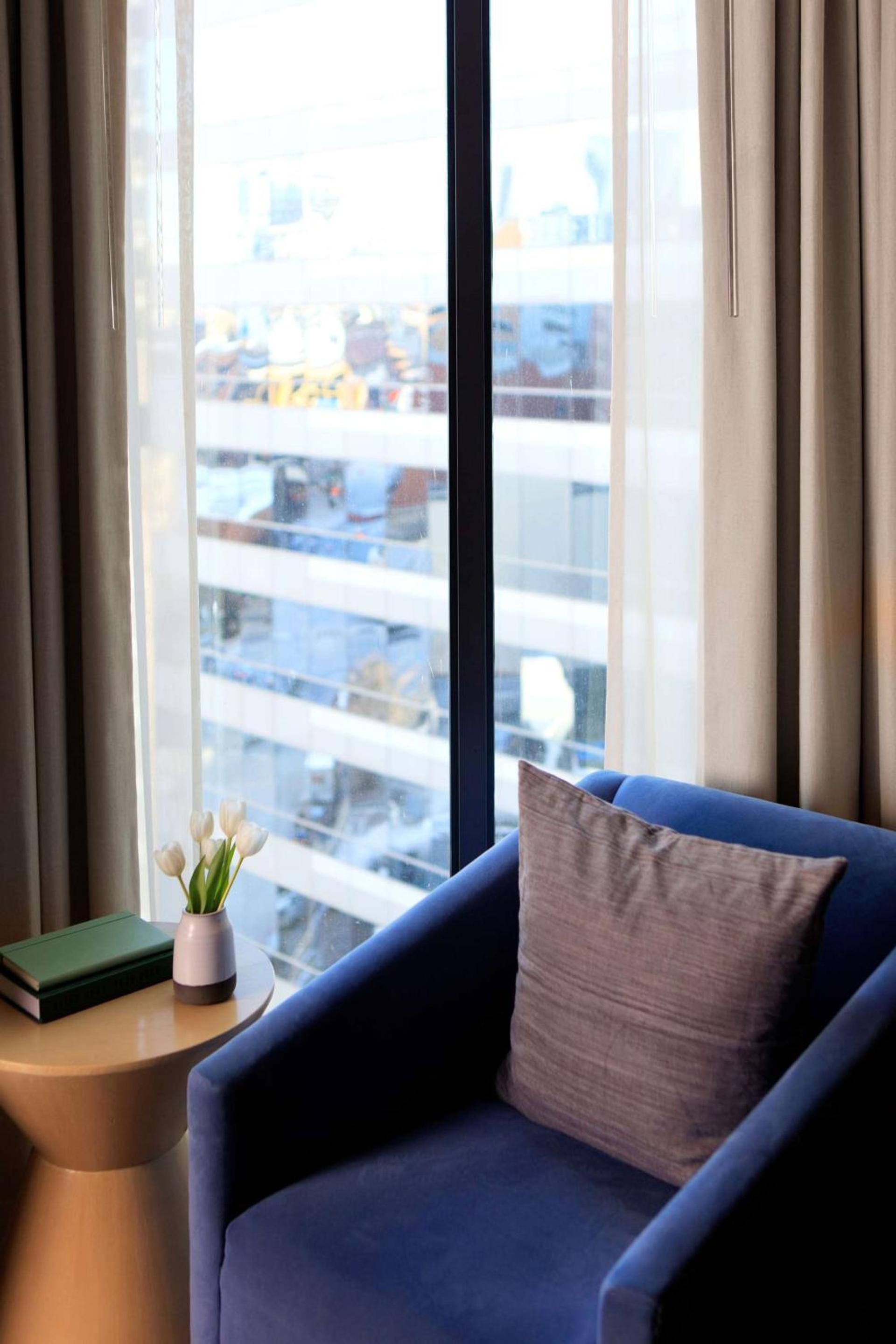 The Royal Sonesta Chicago River North photo 21