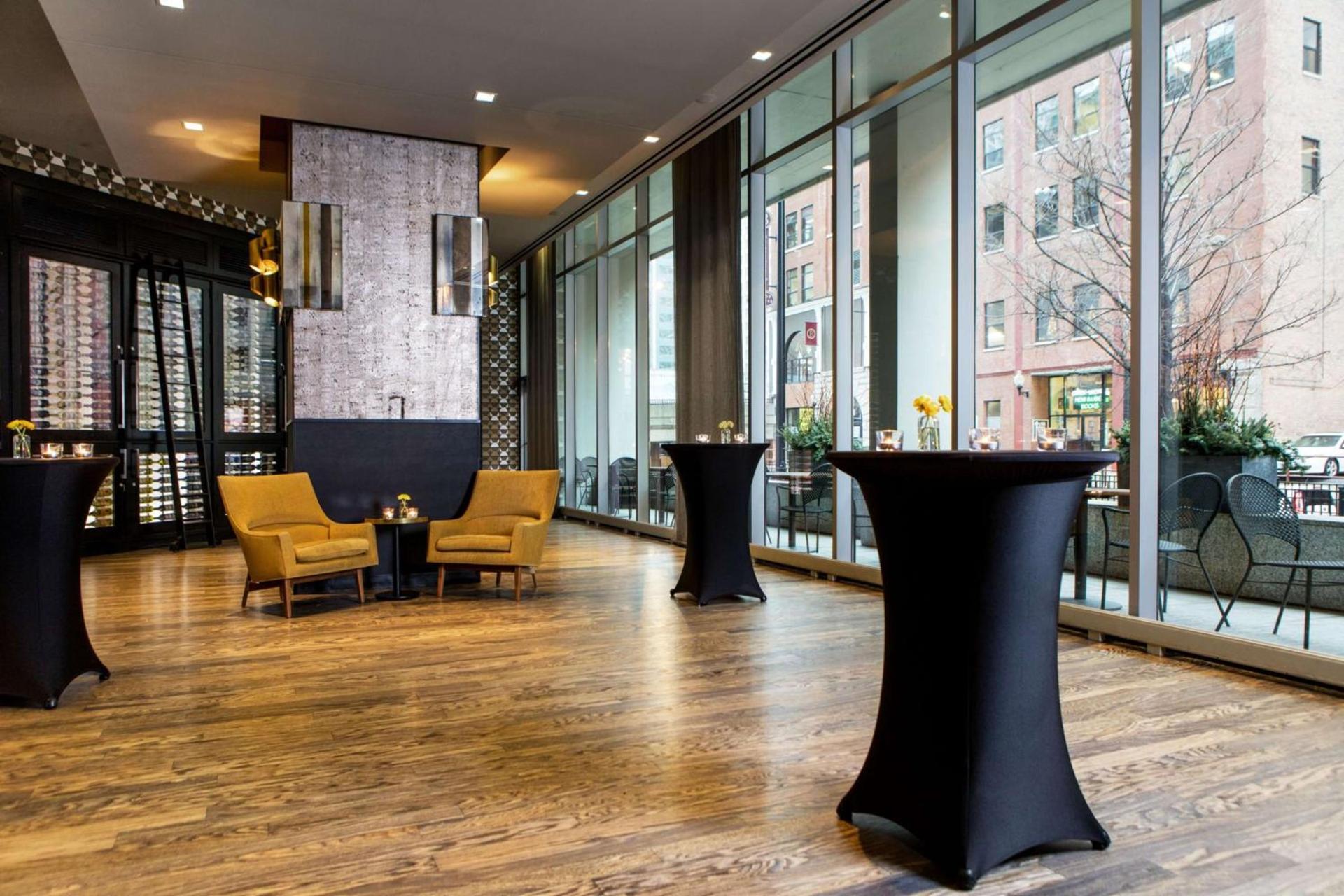 The Royal Sonesta Chicago River North photo 25