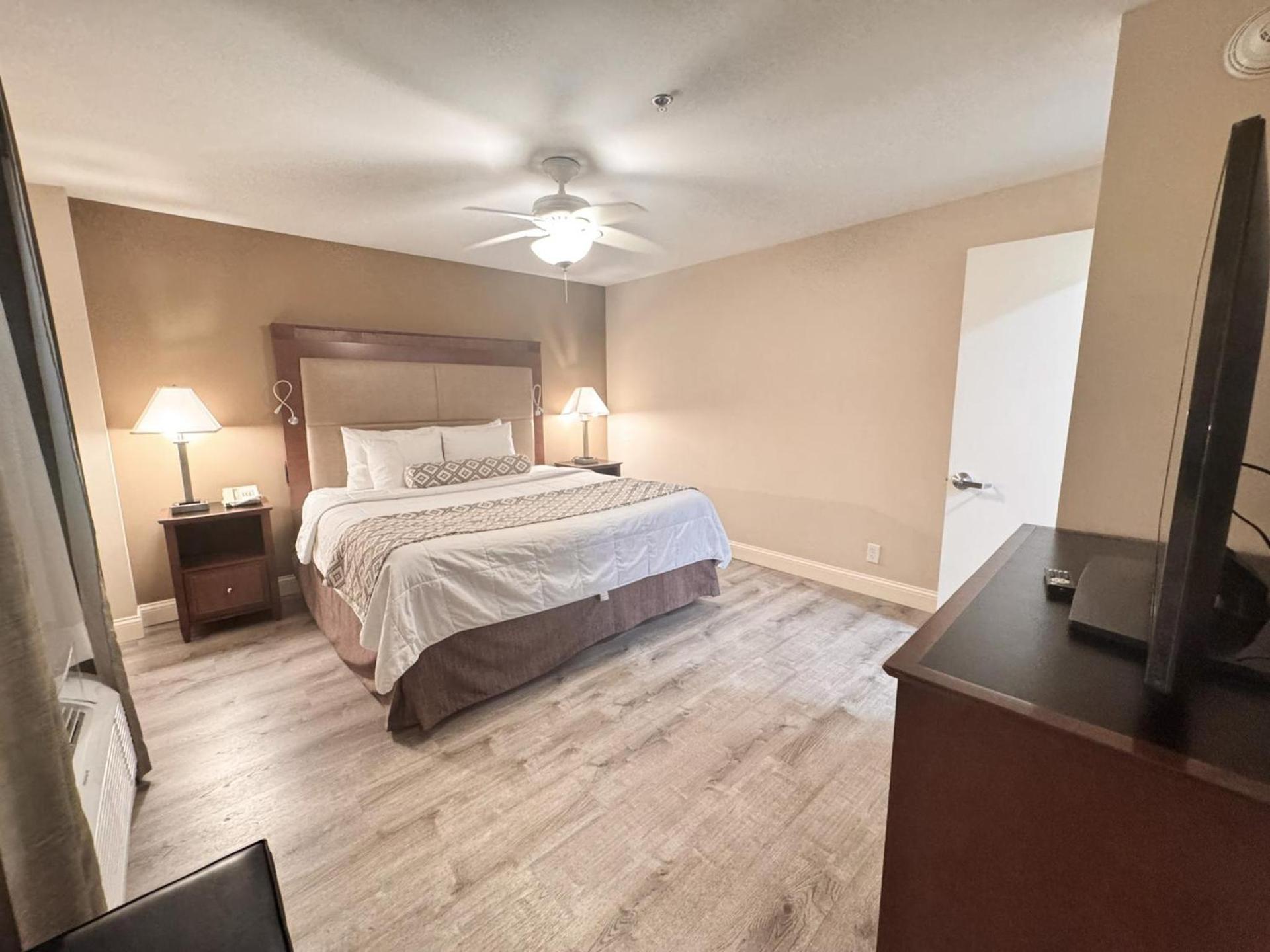 Clayton Plaza Hotel & Extended Stay photo 22