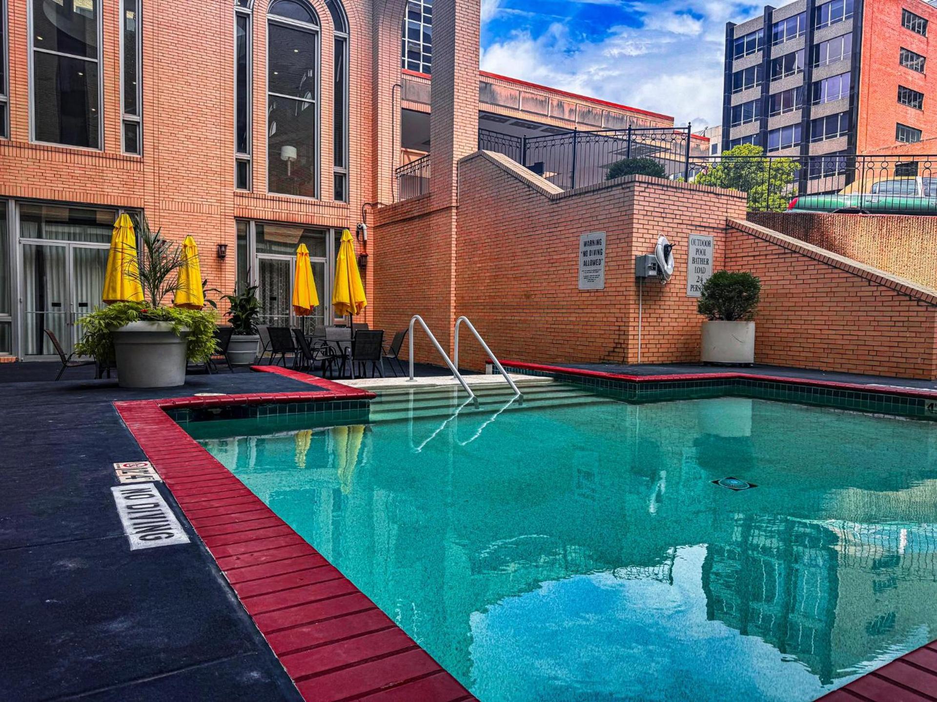 Clayton Plaza Hotel & Extended Stay photo 29