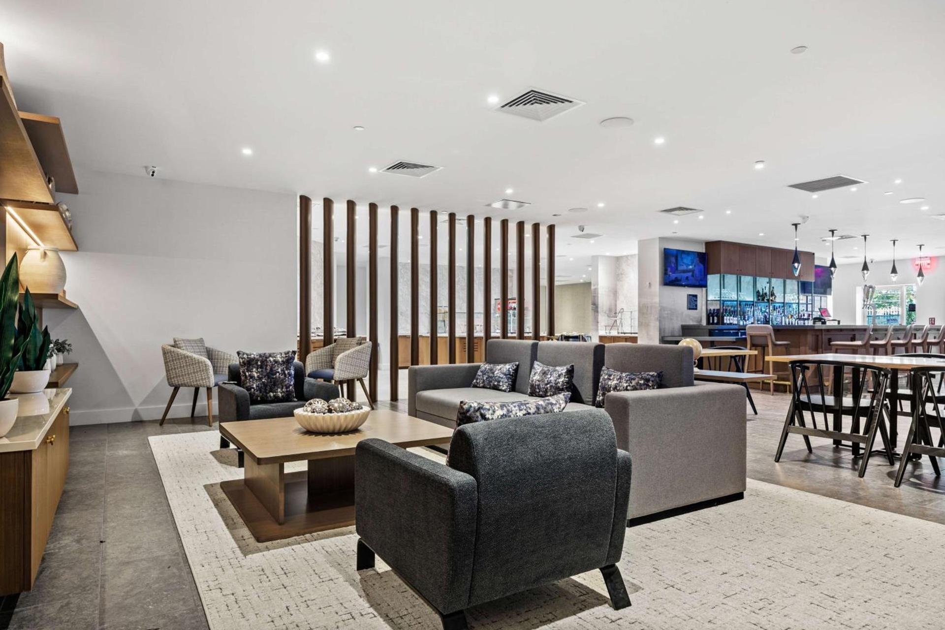 DoubleTree by Hilton New York JFK Airport photo 38