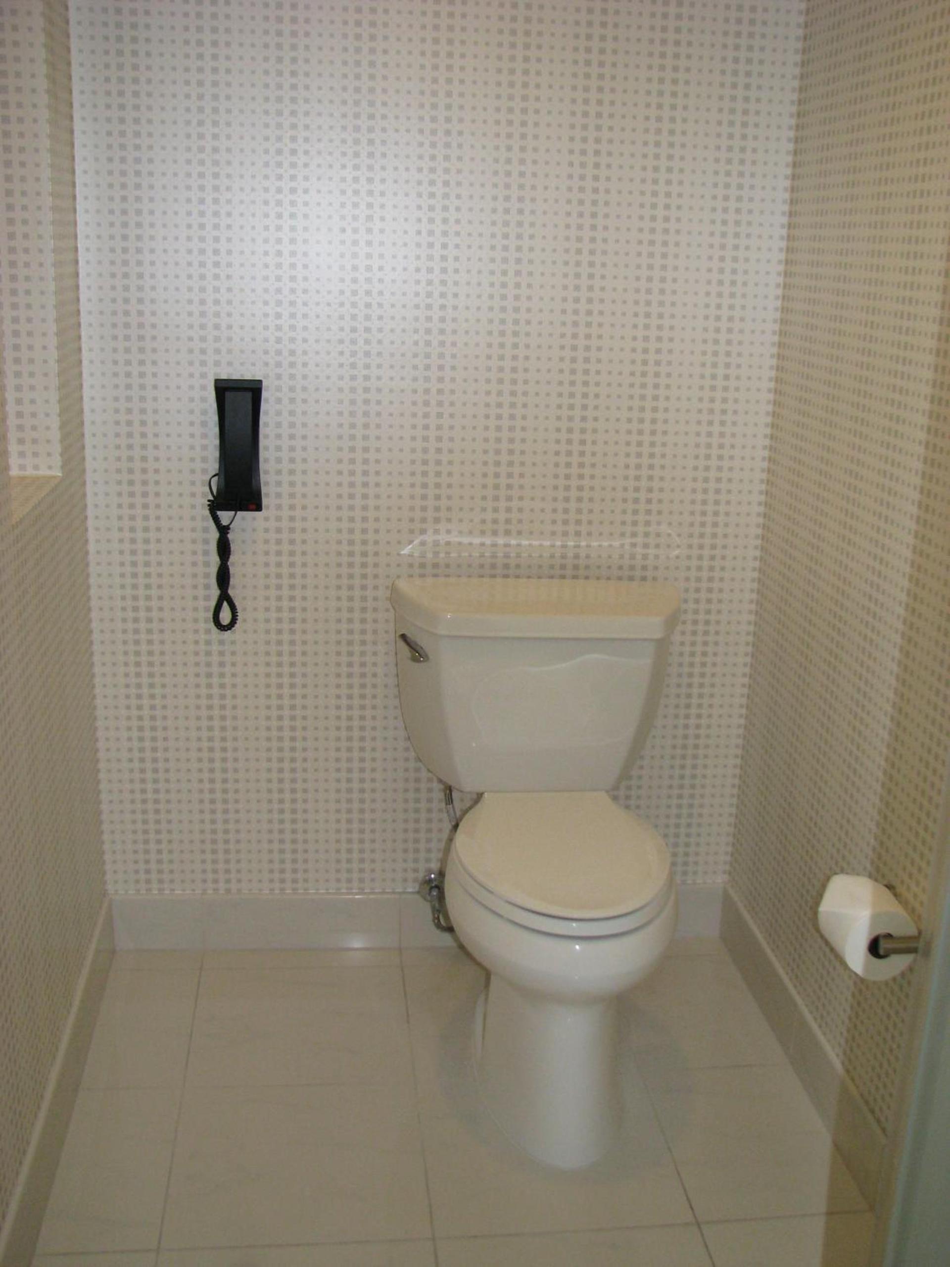 Suites at Elara Las Vegas Center Strip-No Resort Fees photo 35